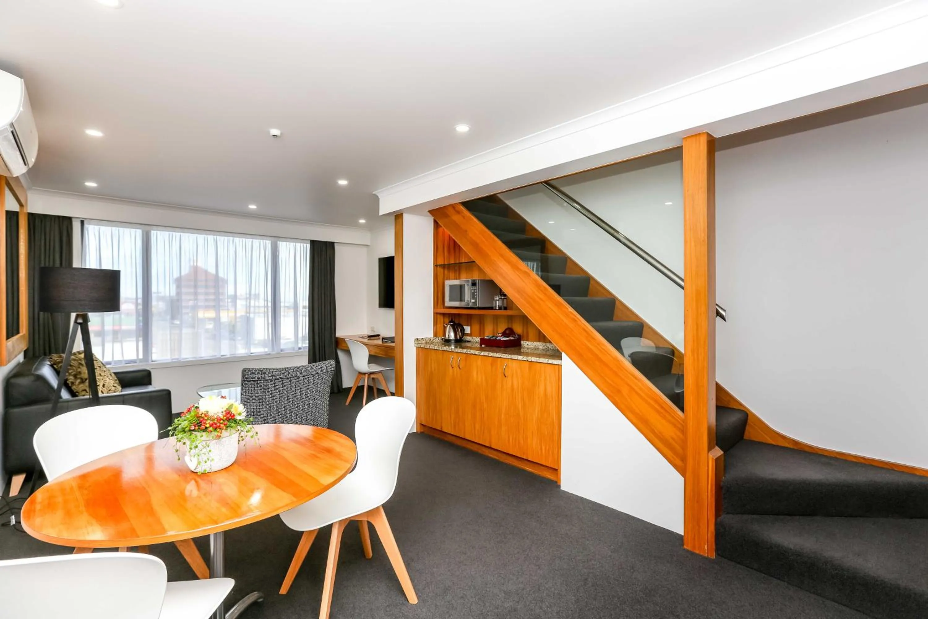 Living room in Plymouth International