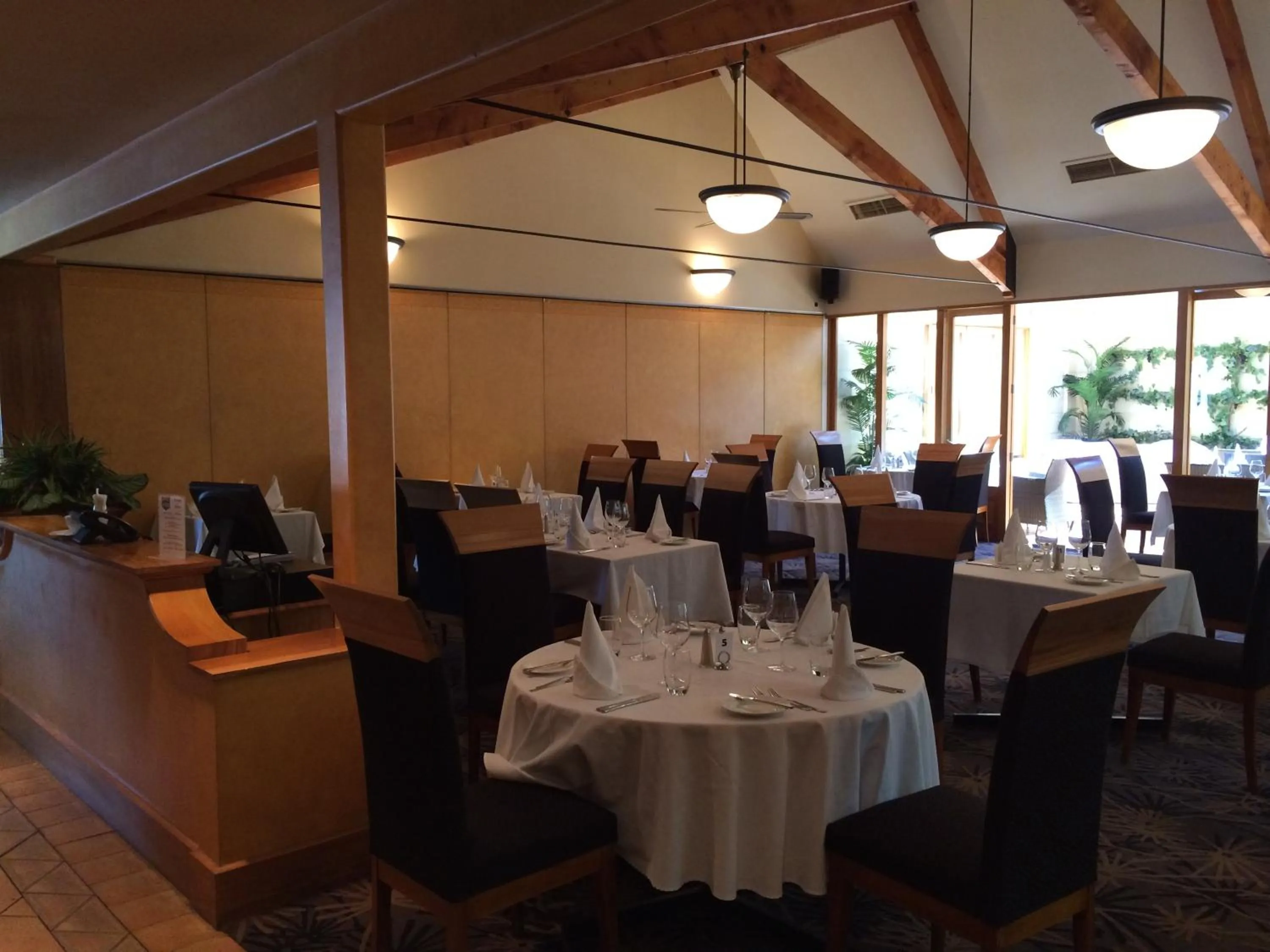 Restaurant/places to eat in Plymouth International