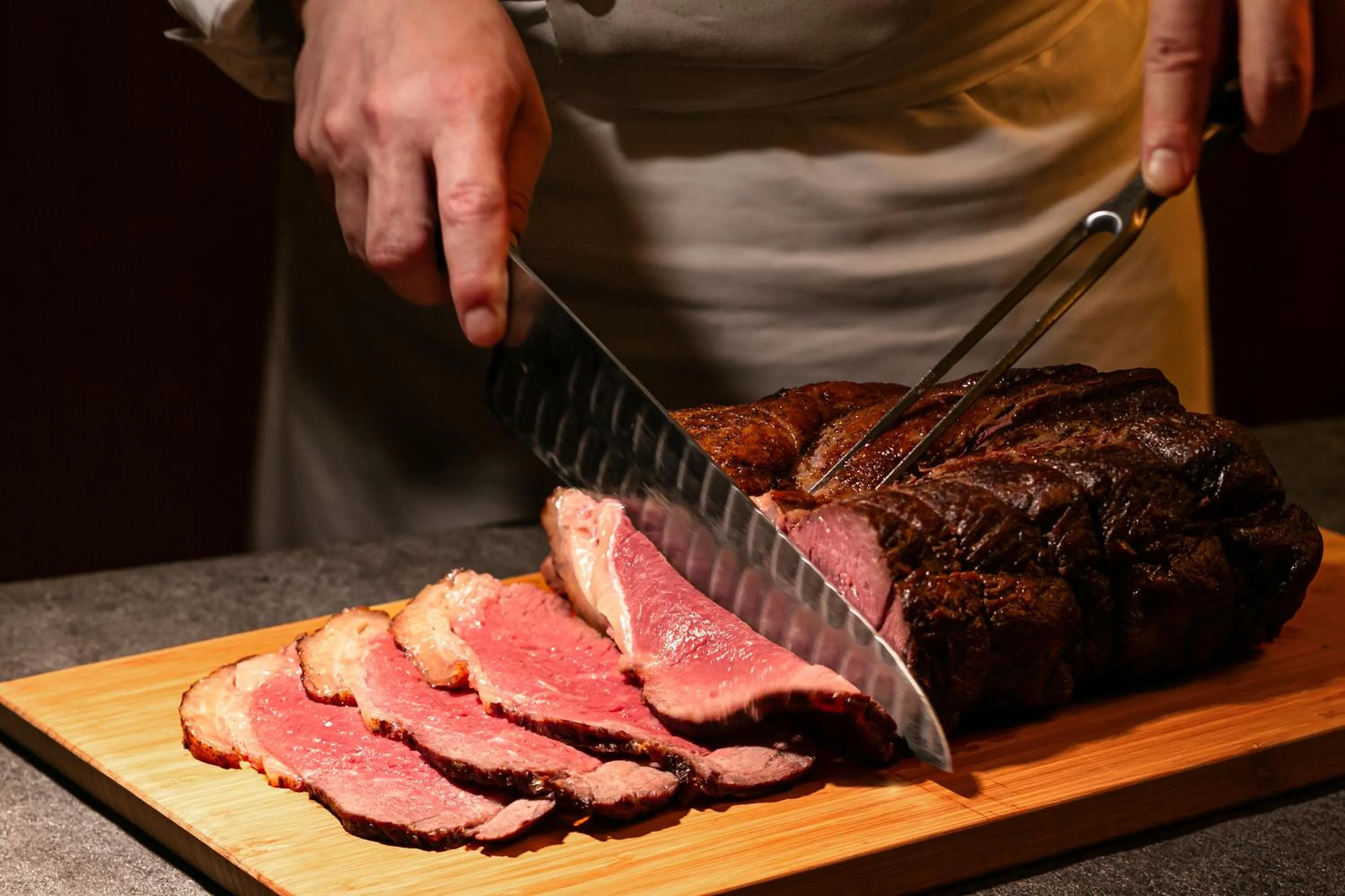 Lounge or bar in Kobe Meriken Park Oriental Hotel