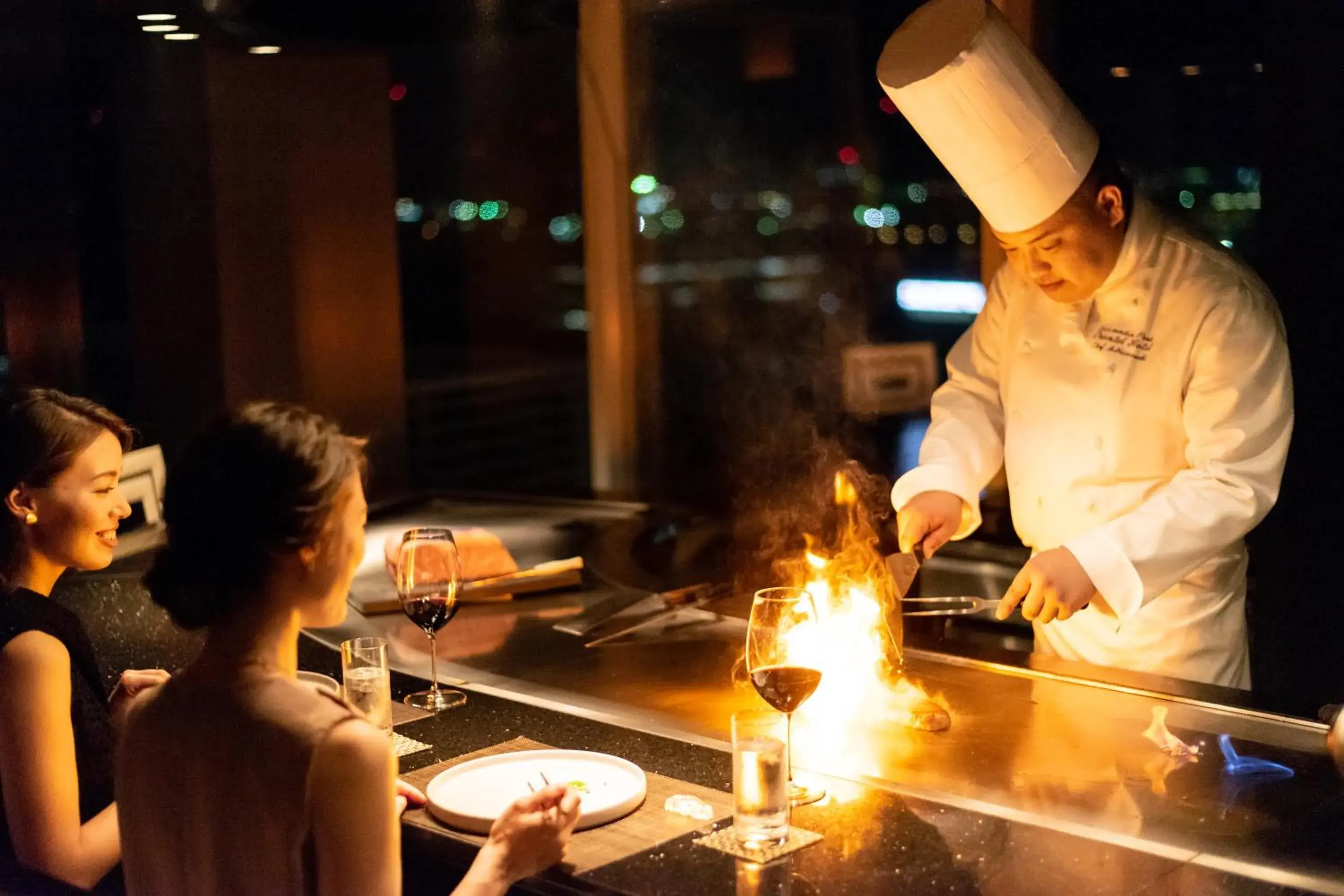 Restaurant/places to eat in Kobe Meriken Park Oriental Hotel Restaurant/places to eat in Kobe Meriken Park Oriental Hotel