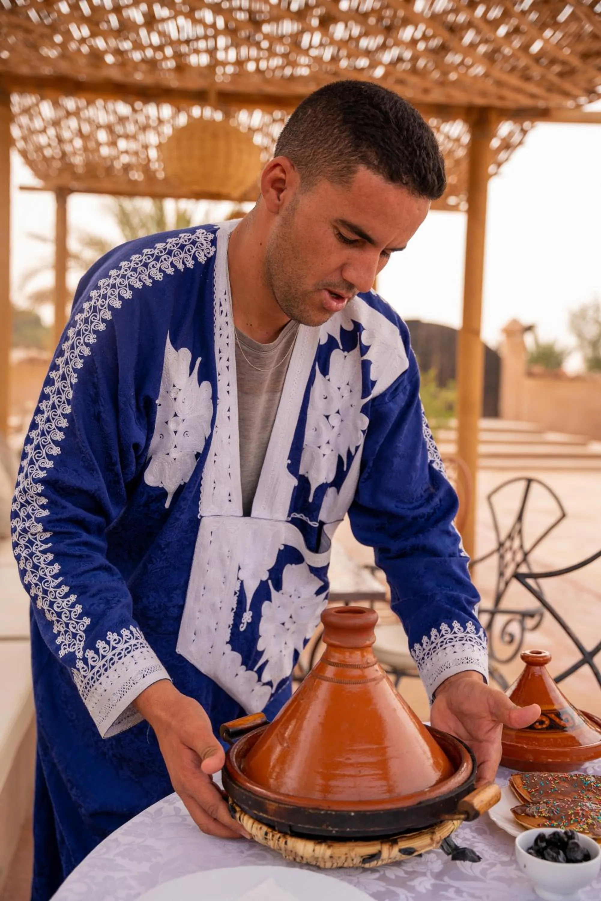 Staff in RiadSuerteloca Merzouga