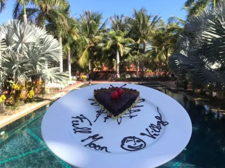 Restaurant/places to eat in Full Moon Village Resort Restaurant/places to eat in Full Moon Village Resort