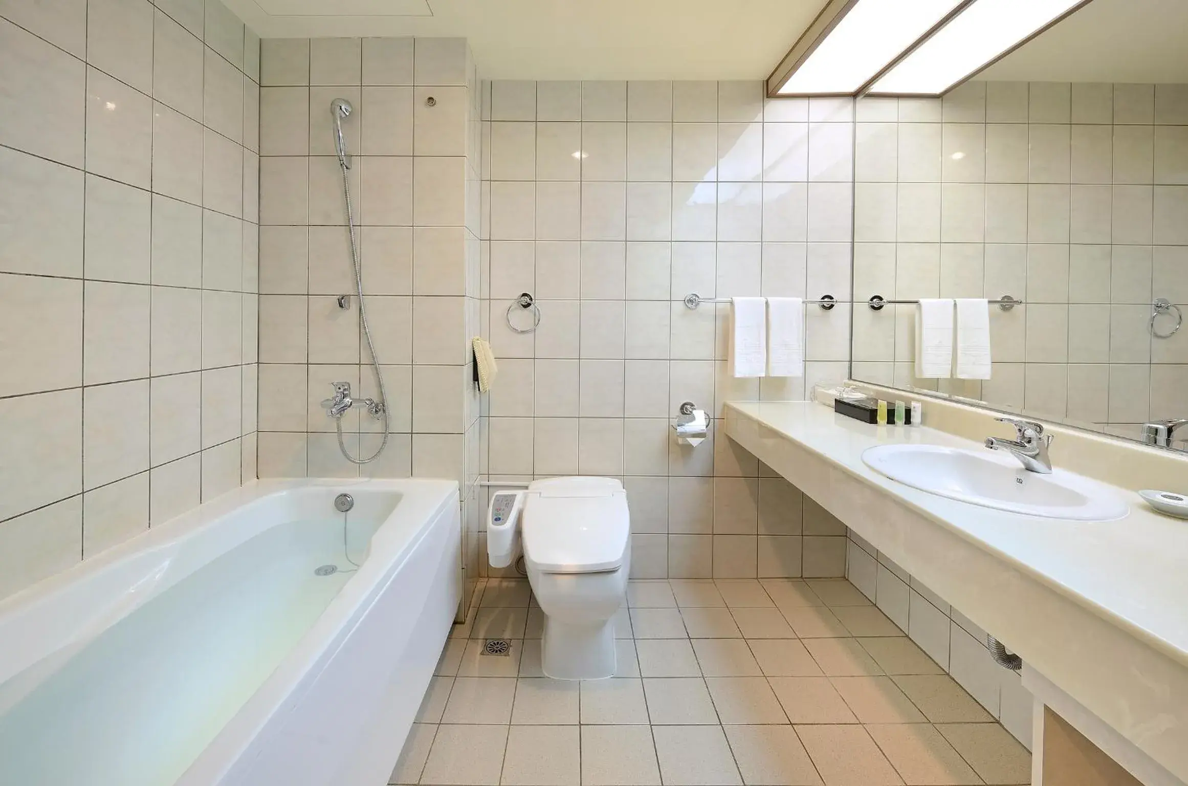 Bathroom in Le Midi Hotel Jungli Bathroom in Le Midi Hotel Jungli