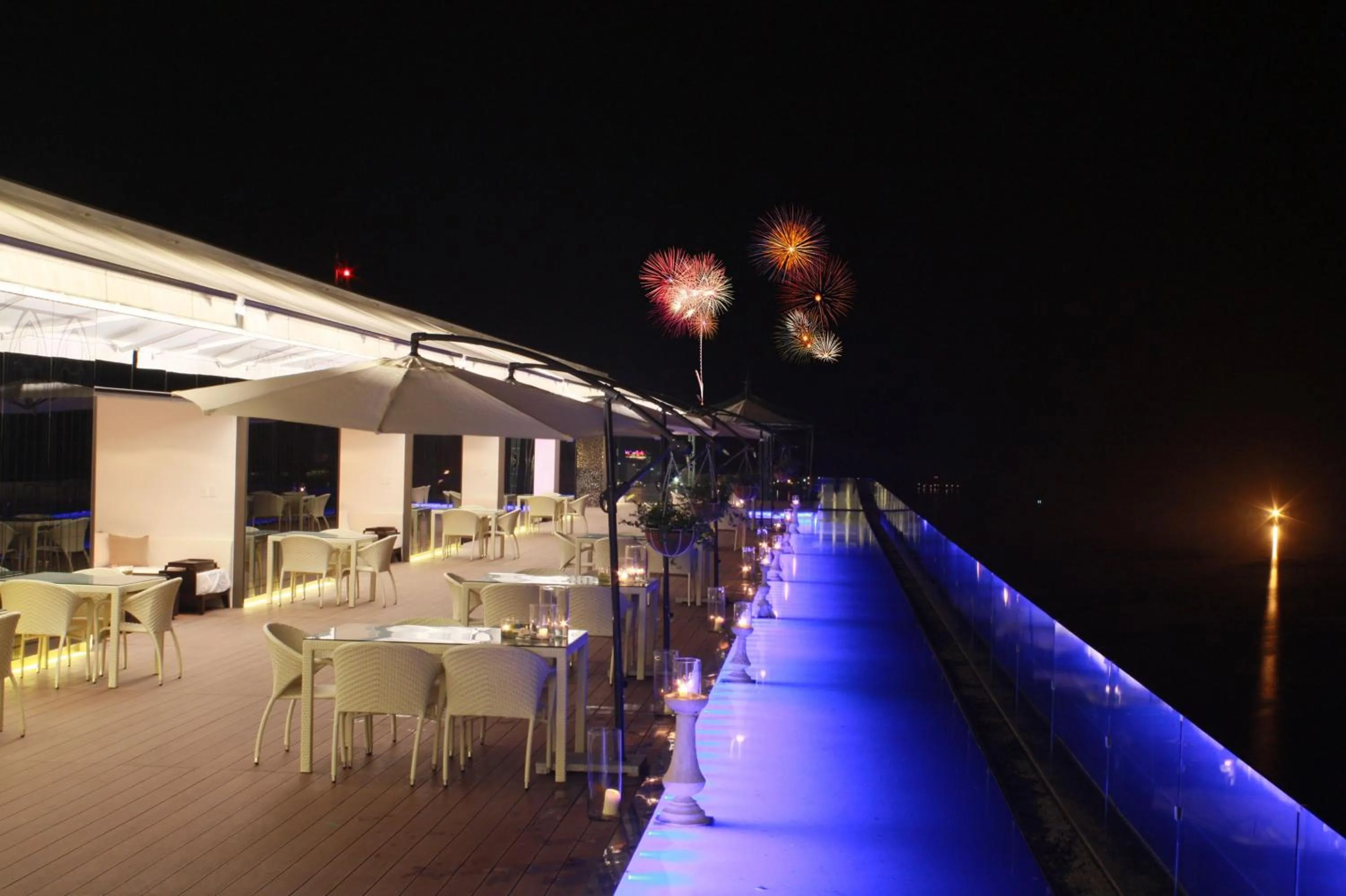 Restaurant/places to eat in Fleur de Chine Hotel