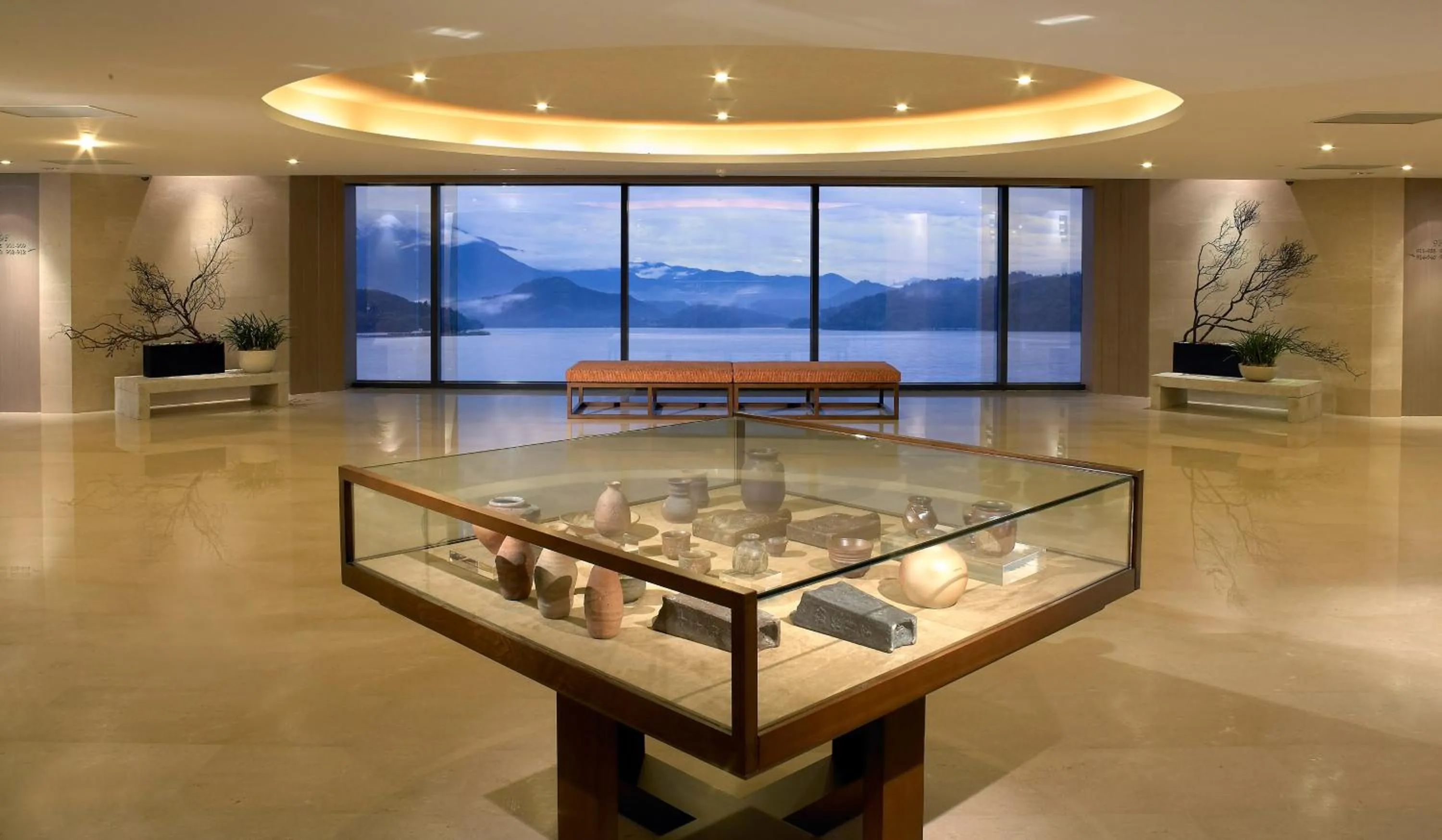 Decorative detail in Fleur de Chine Hotel