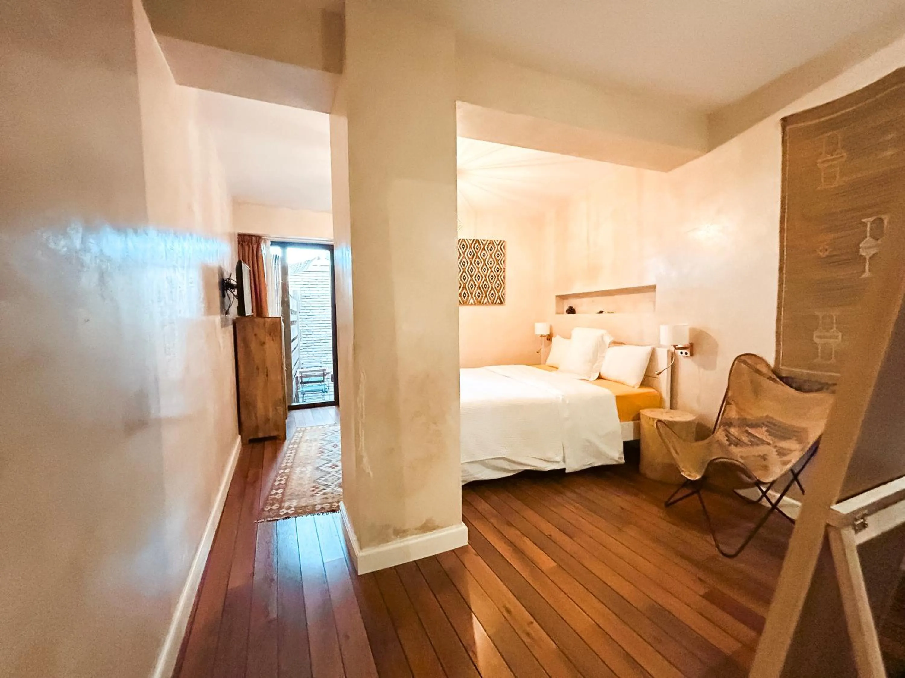 Photo of the whole room in Boabdil Guesthouse