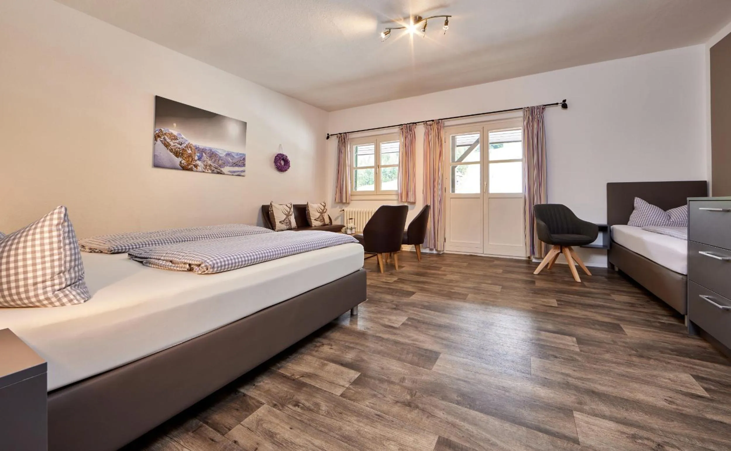 Photo of the whole room, Bed in Olympia Haus