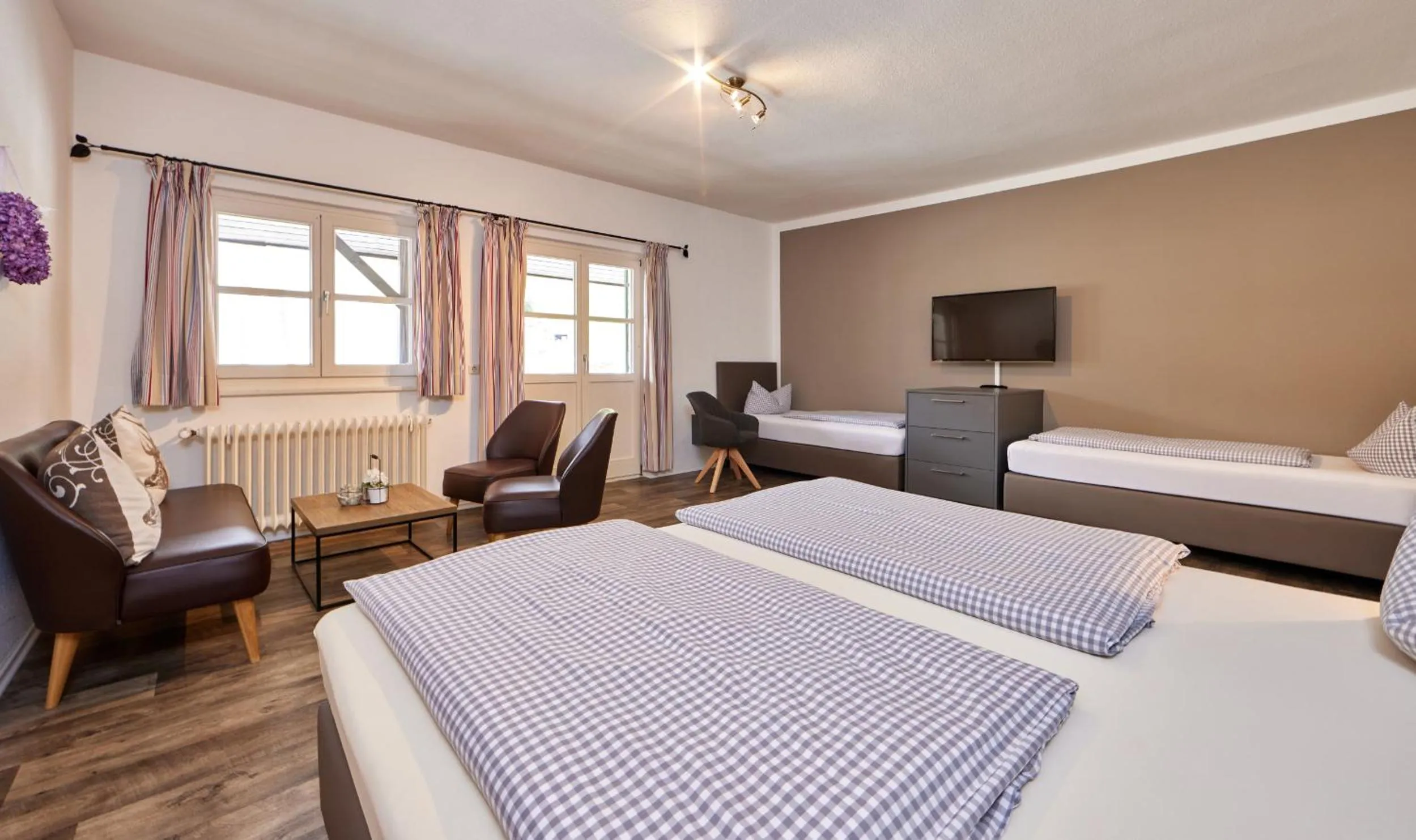 Photo of the whole room, Bed in Olympia Haus