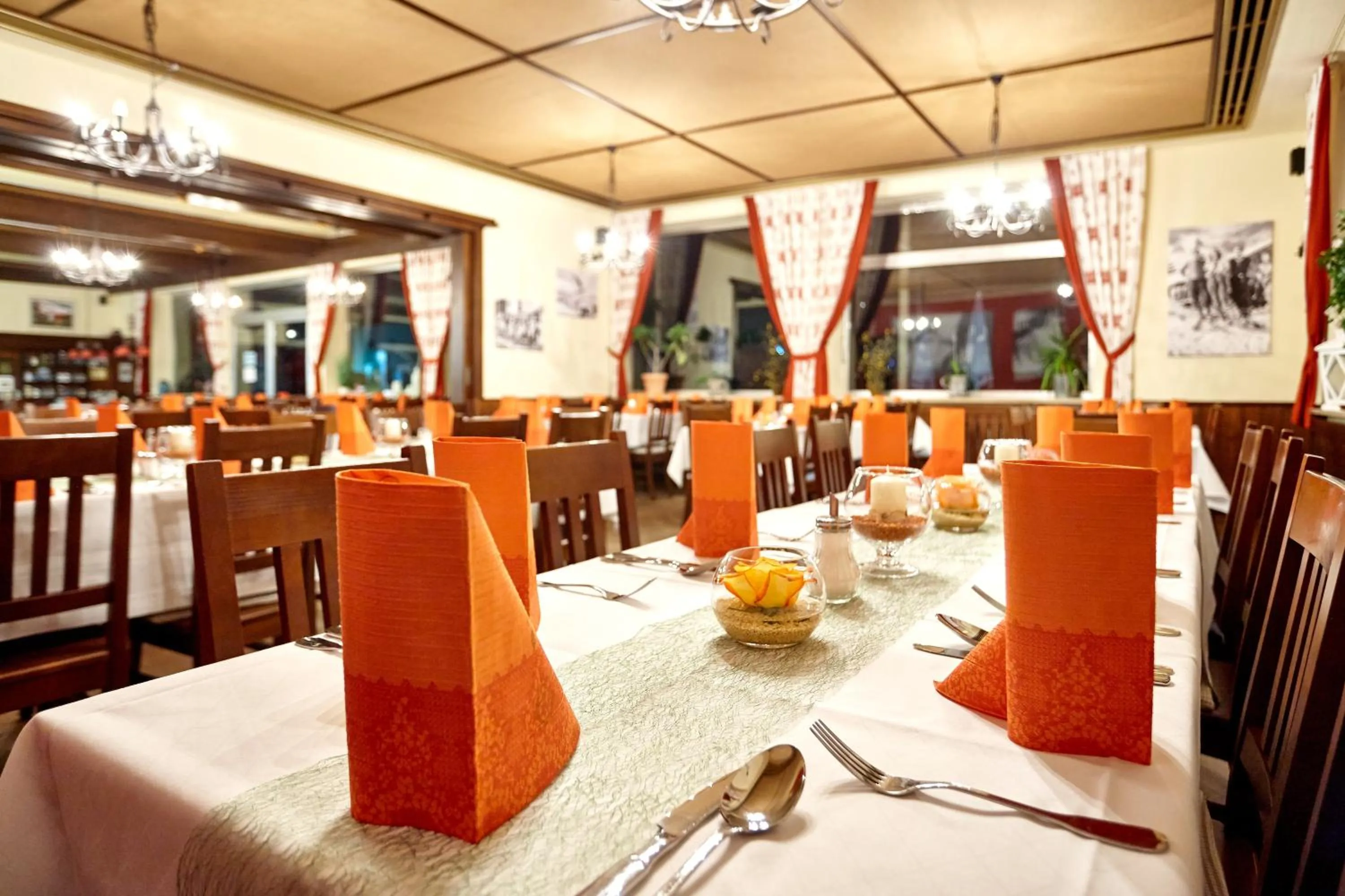 Restaurant/places to eat in Olympia Haus