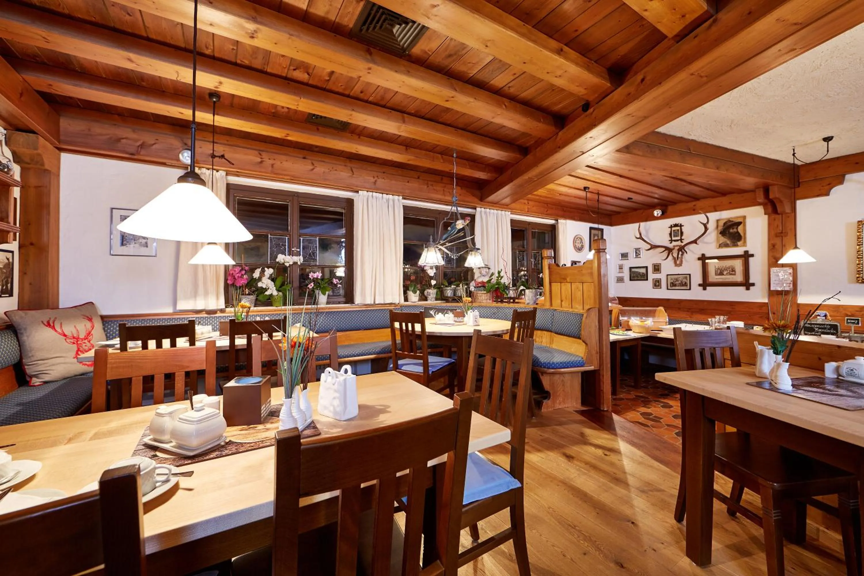 Decorative detail in Olympia Haus