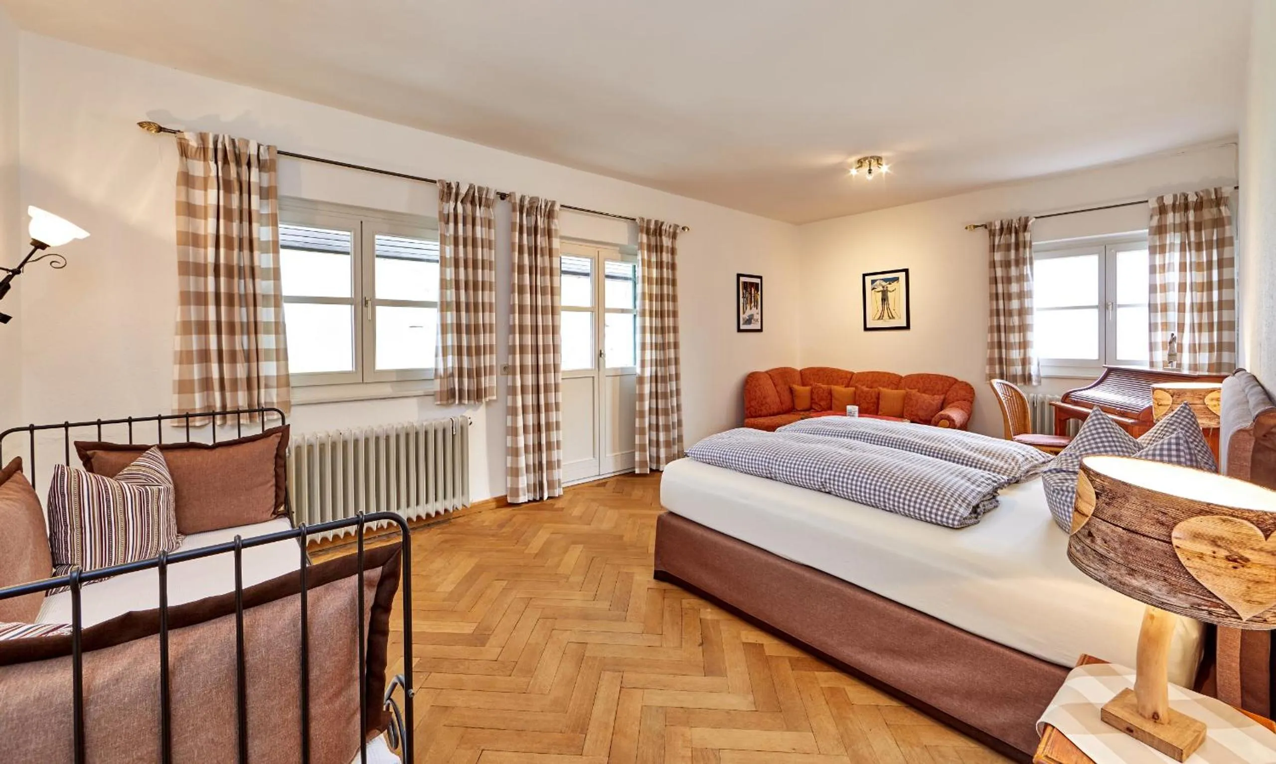 Photo of the whole room, Bed in Olympia Haus