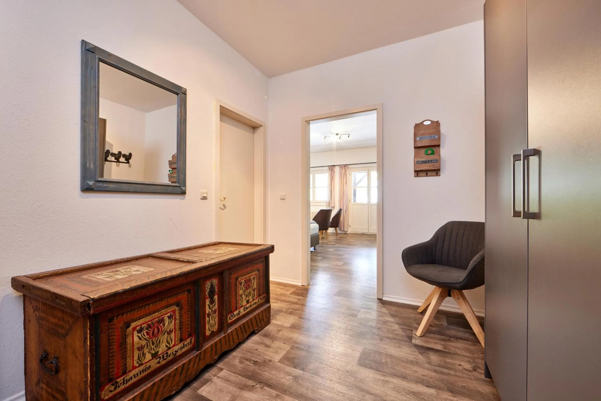 wardrobe in Olympia Haus