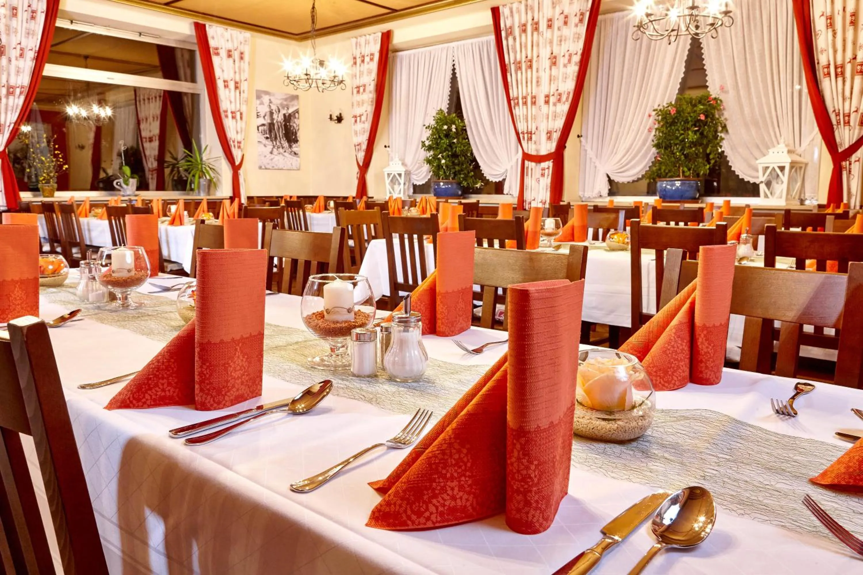 Restaurant/places to eat in Olympia Haus