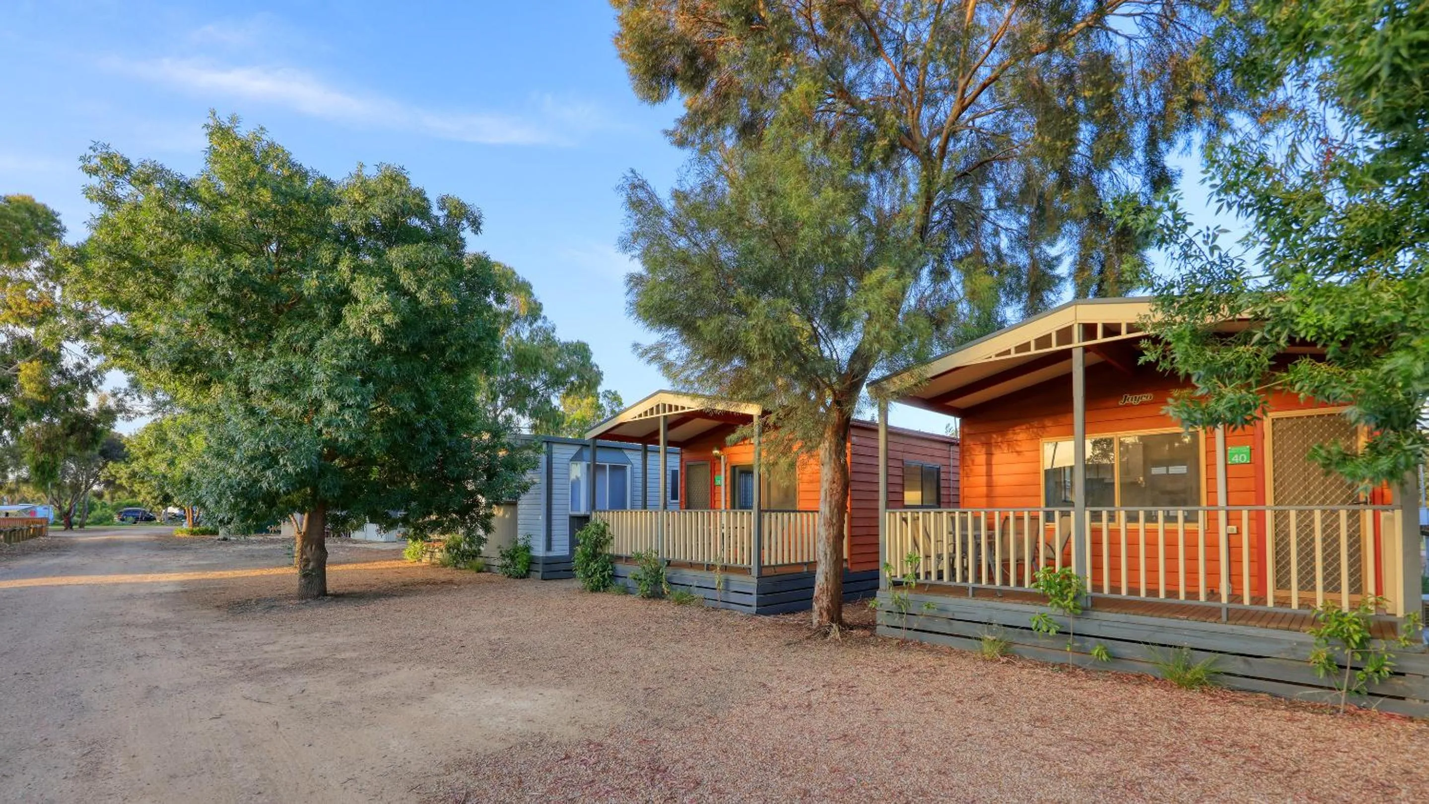 Family Double Room in Yarrawonga Riverlands Tourist Park
