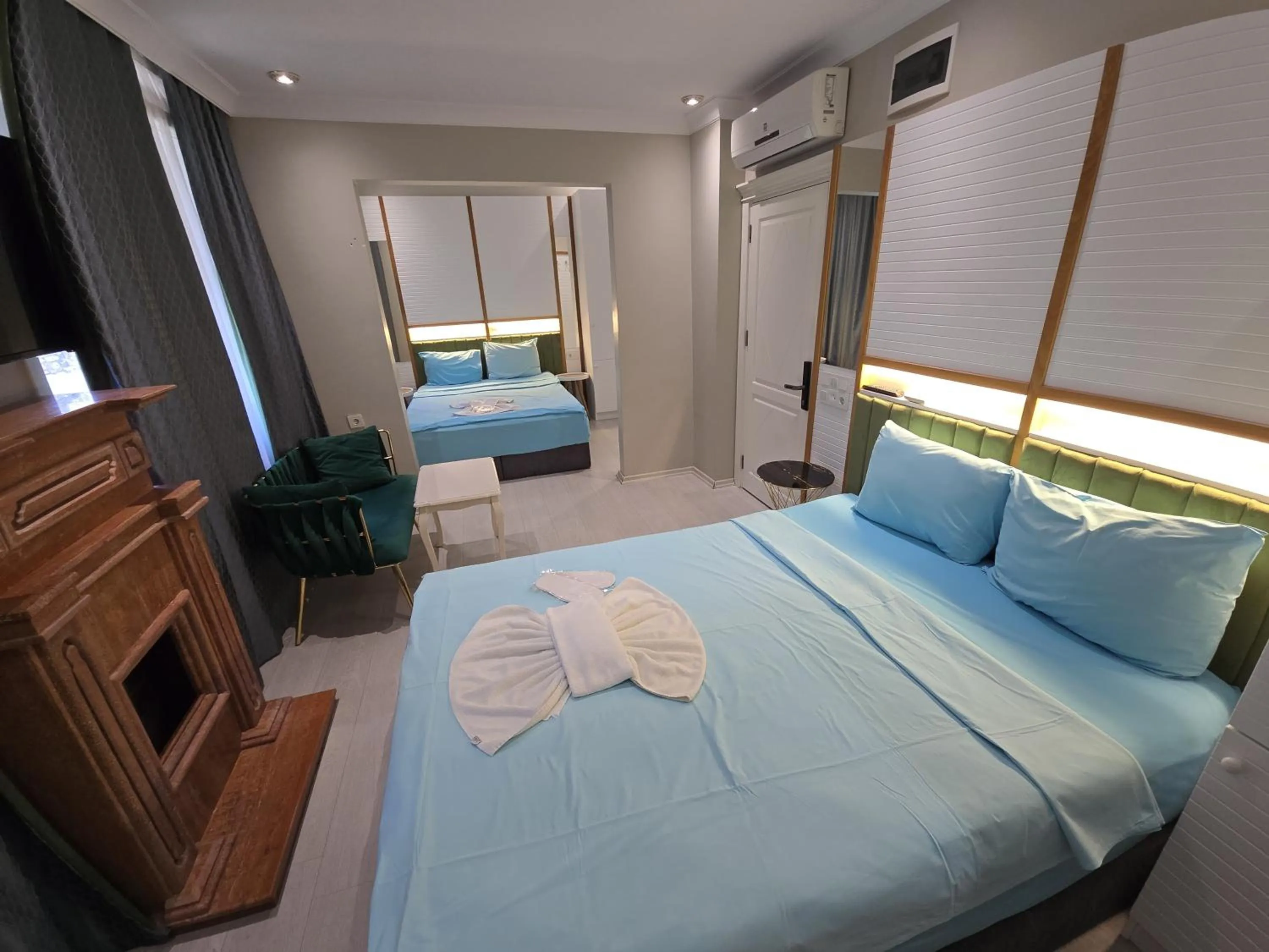 Bed in The Empress Theodora Hotel ll