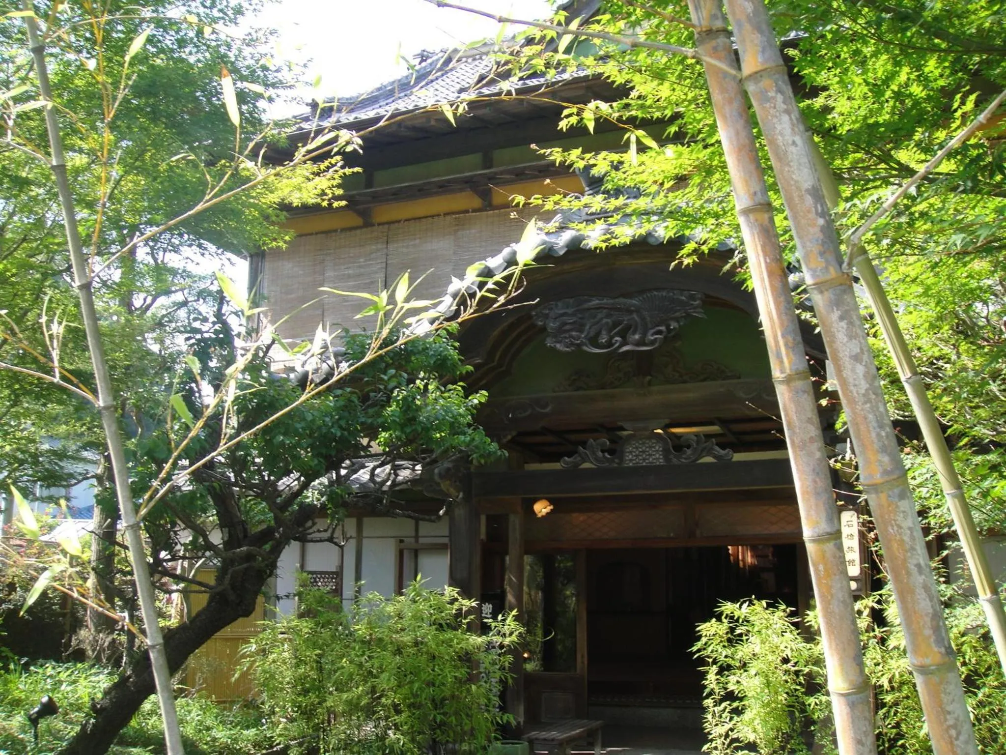 Facade/entrance in Kurhaus Ishibashi Ryokan