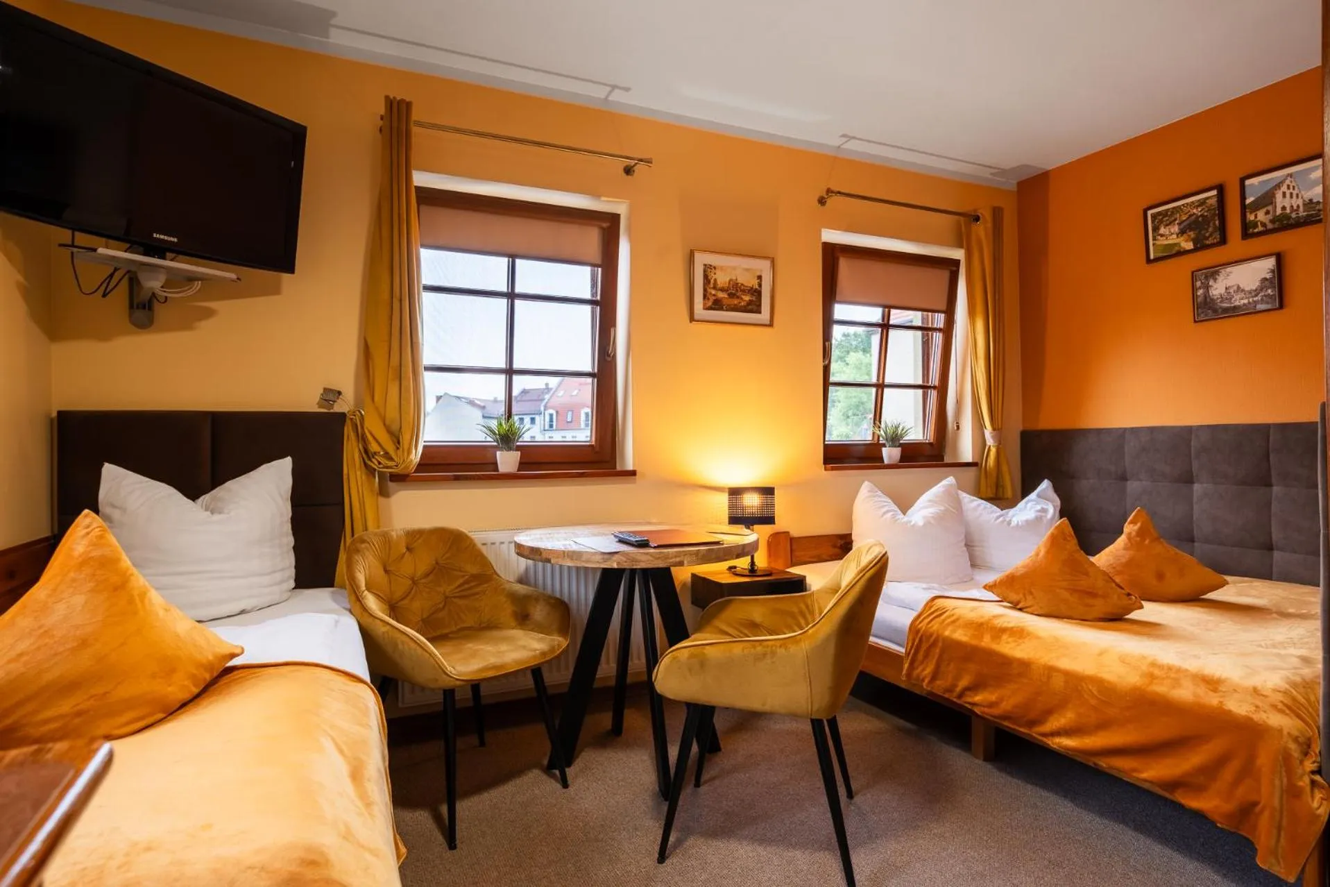 Photo of the whole room, Bed in Pensjonat Miejski