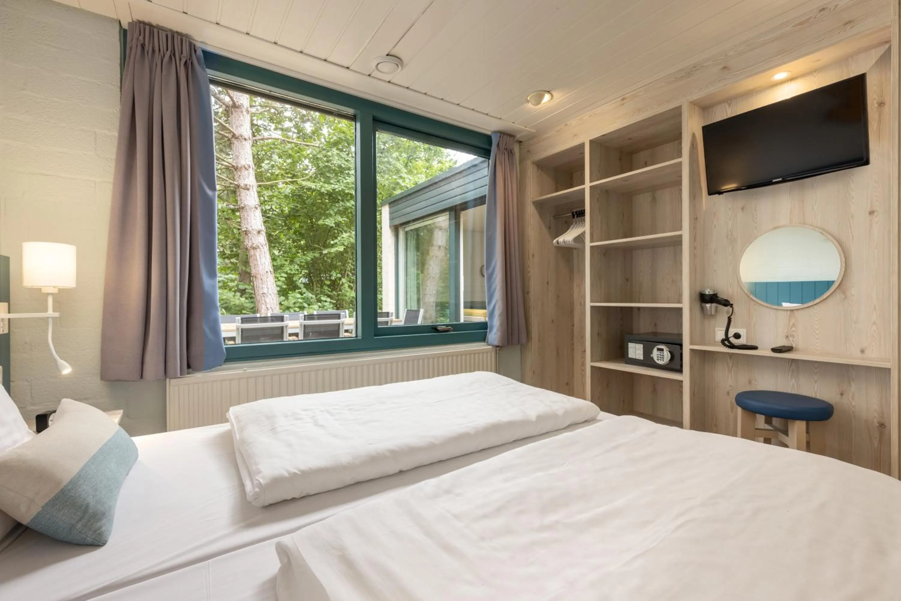 Bedroom, Bed in Center Parcs Vossemeren