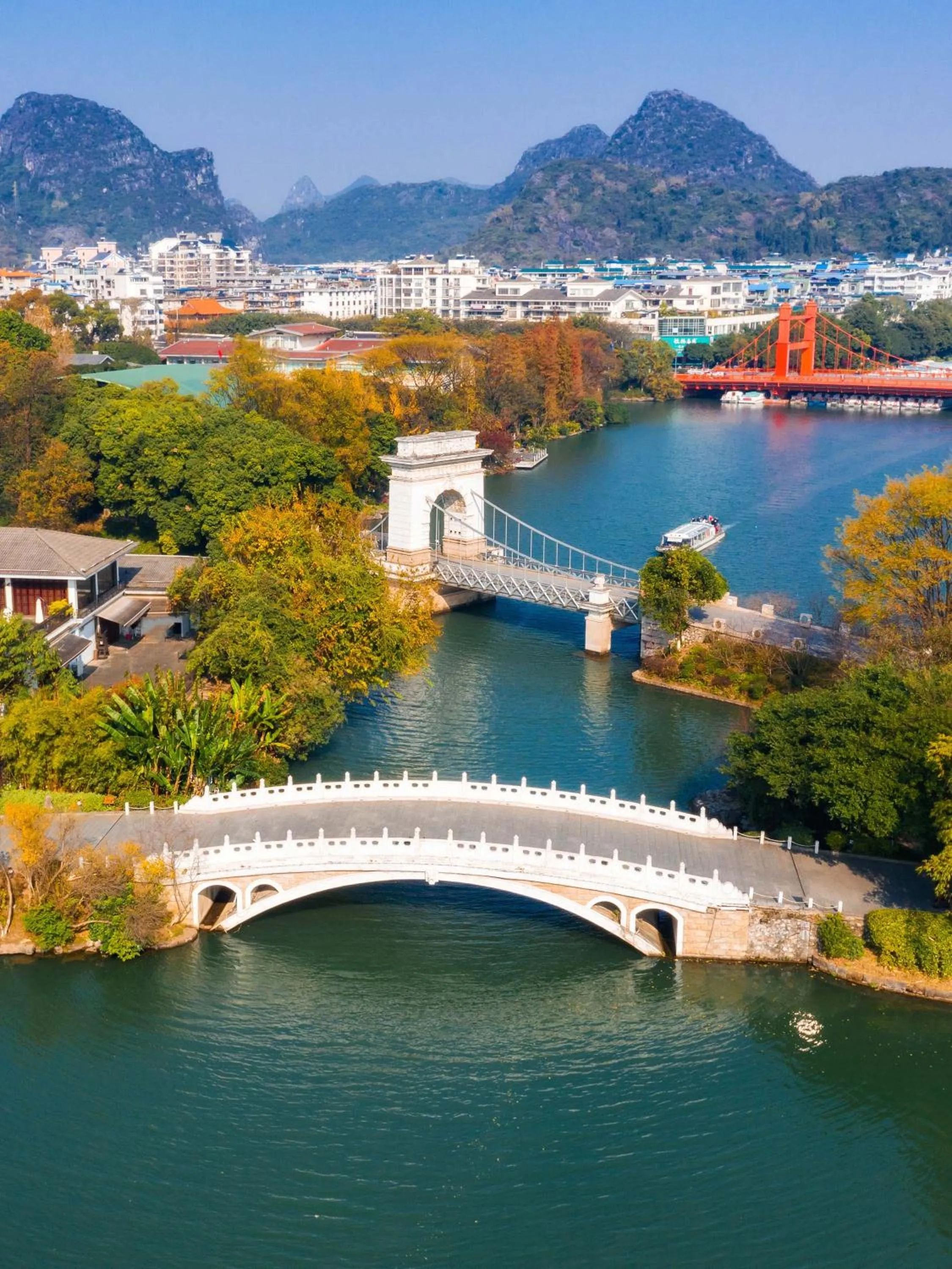 Nearby landmark in Aroma Tea House