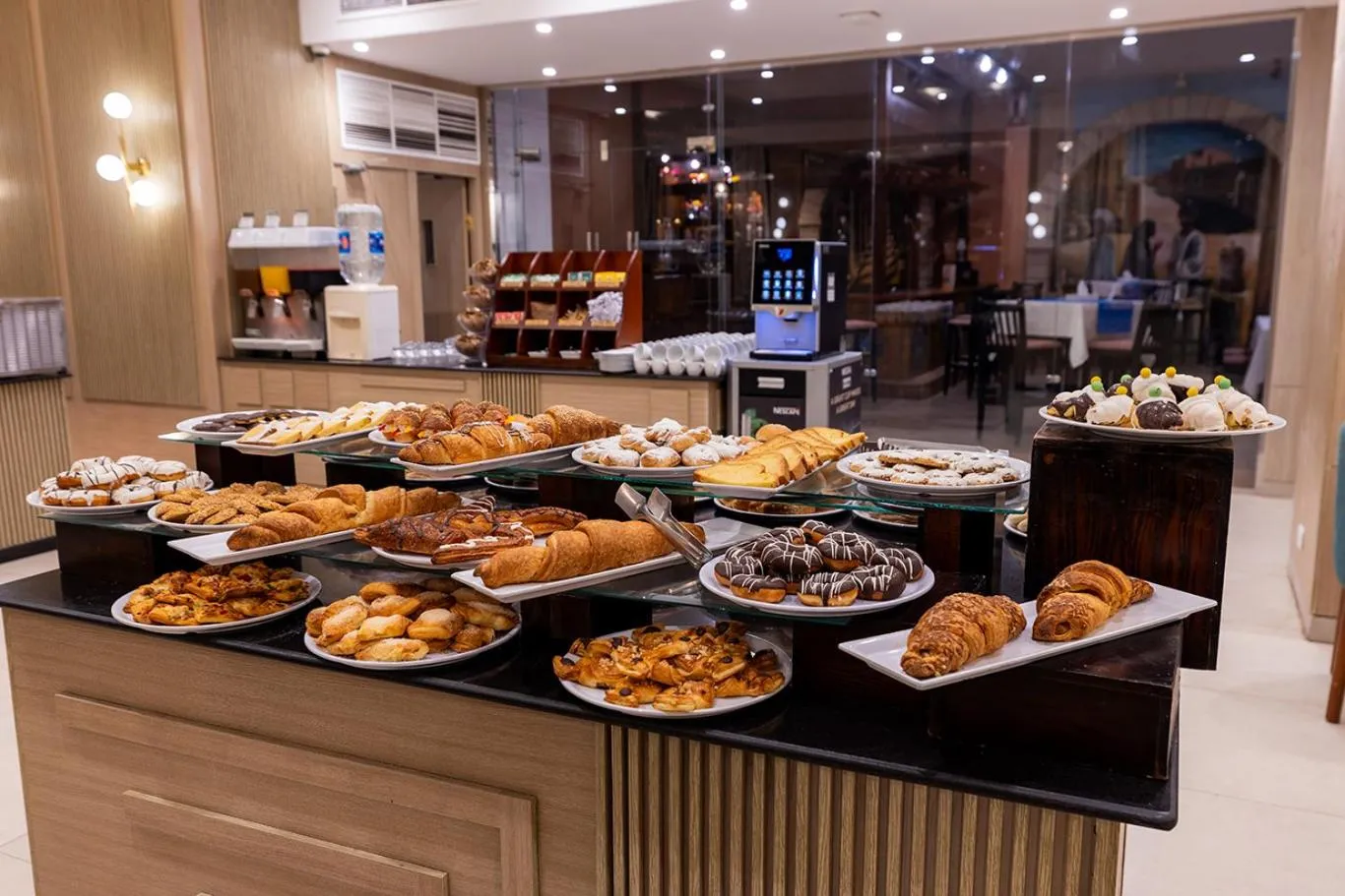 Restaurant/places to eat in Basma Hotel Aswan