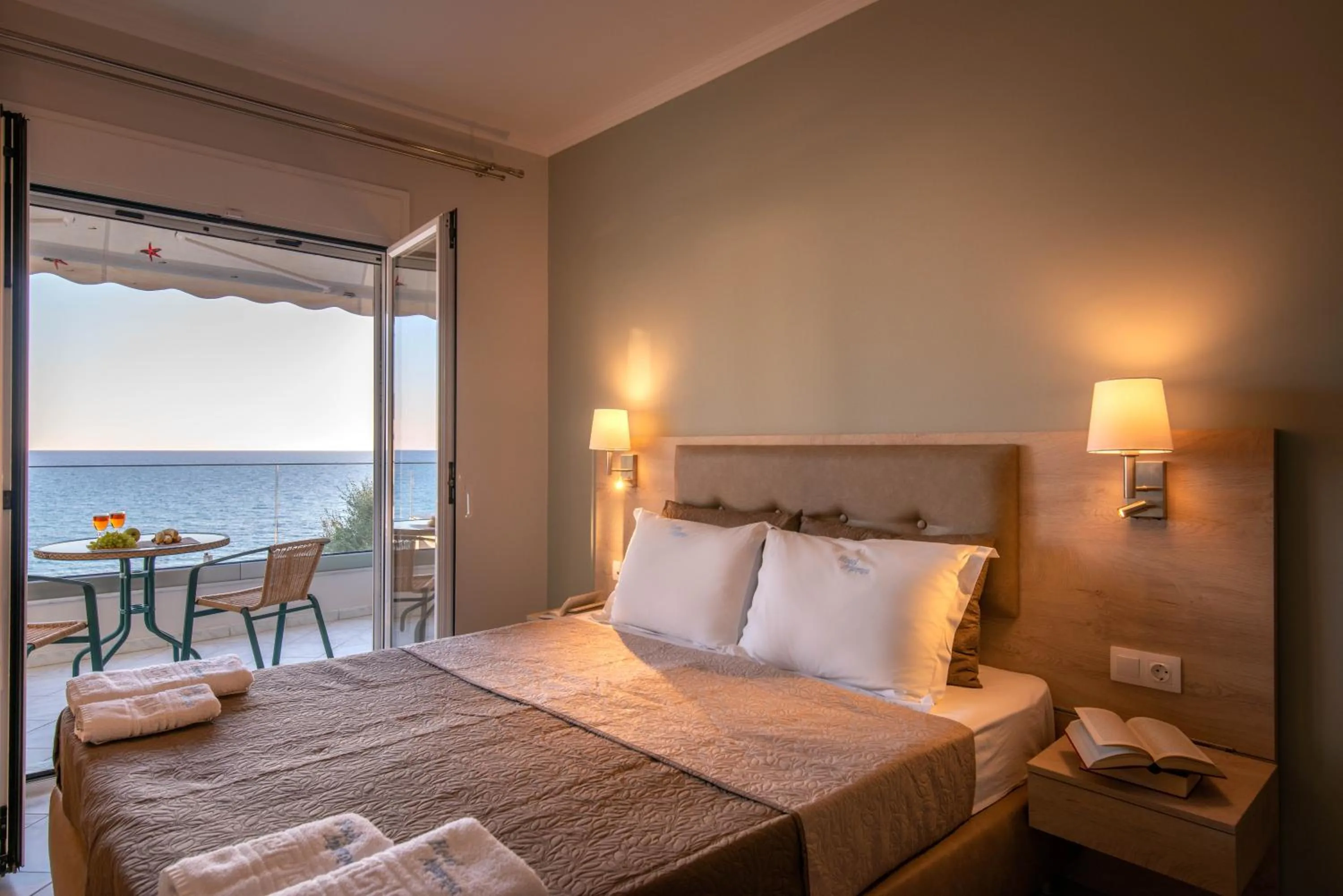 Bed in Hotel Dimitra