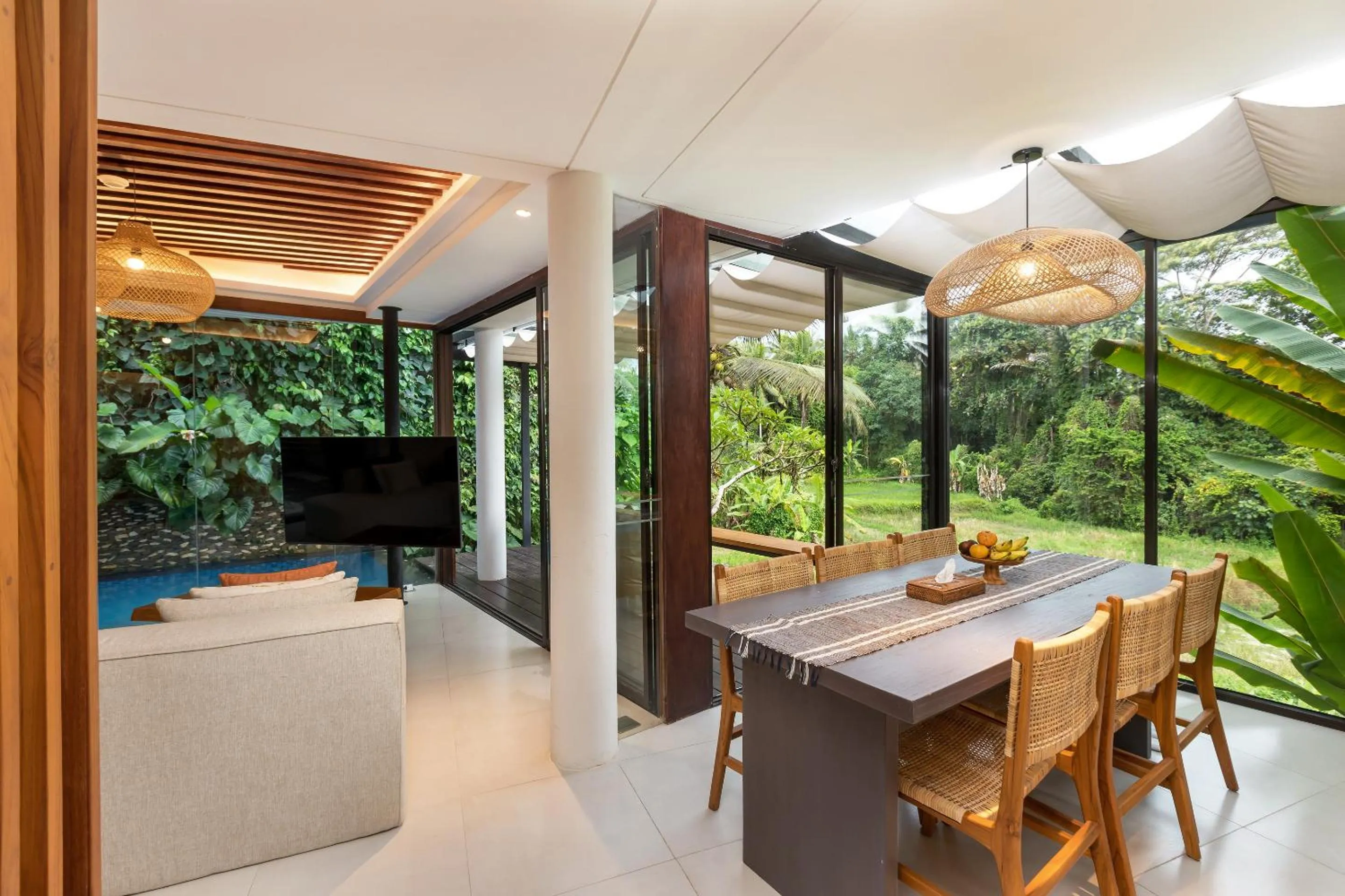 Living room in Ubud Green Resort Villas Powered by Archipelago