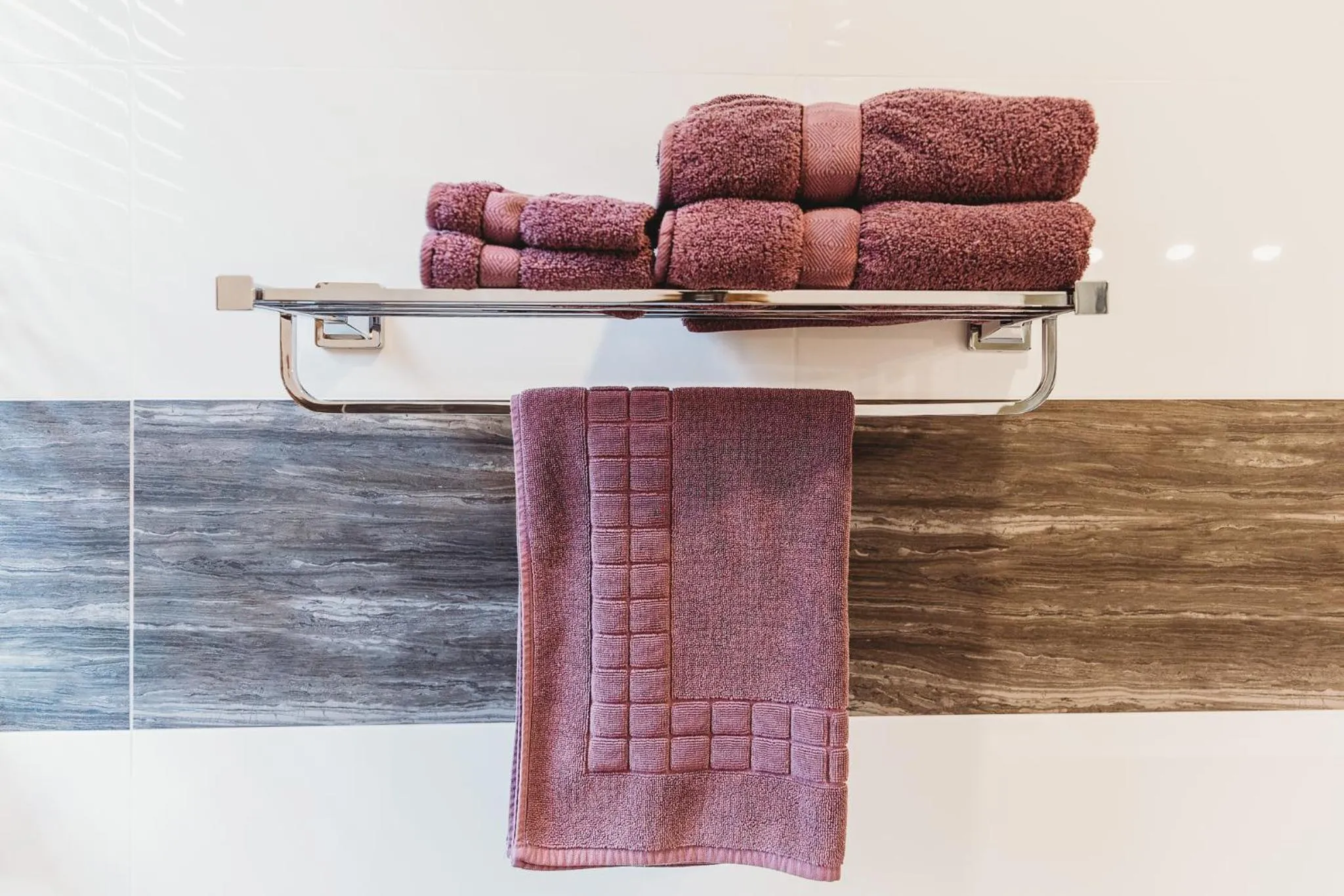 Talisman Hotel & Restaurant