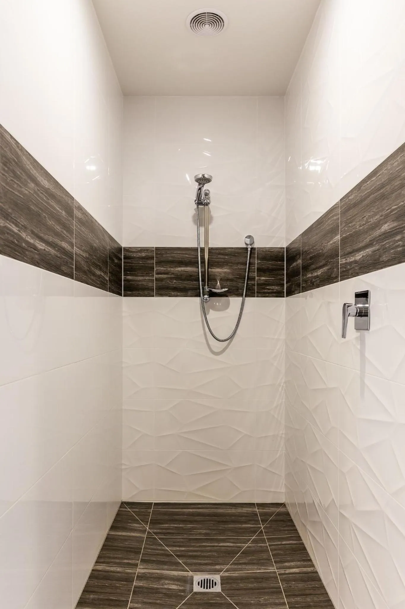 Talisman Hotel & Restaurant