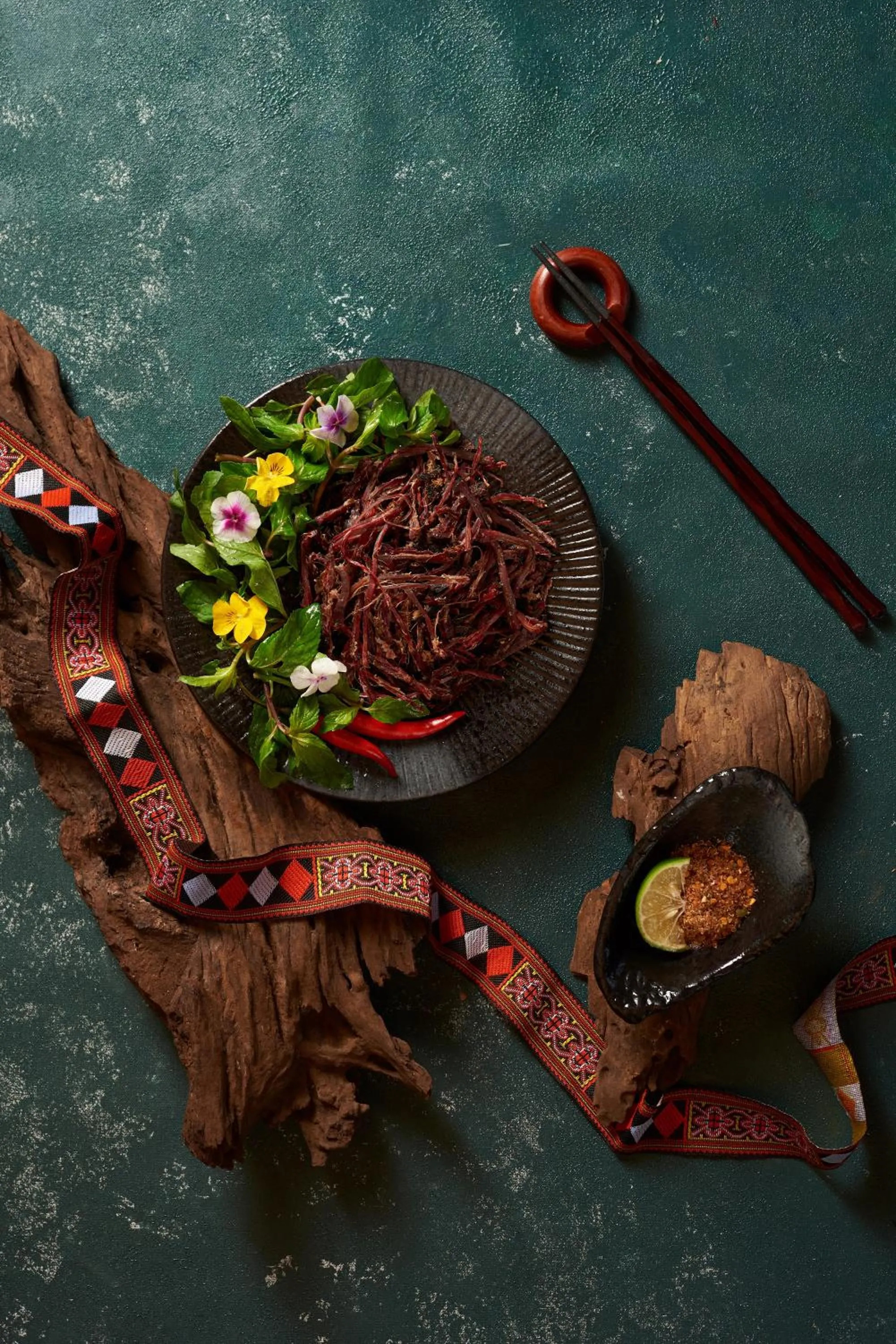 Food and drinks in Mai Chau Hideaway Lake Resort