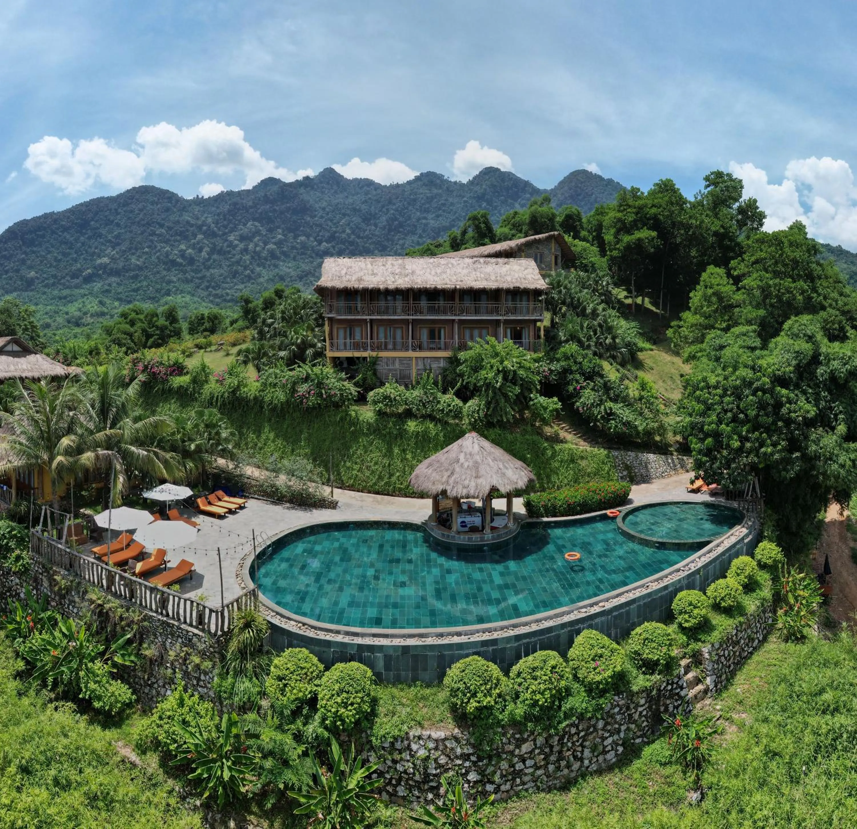Pool view in Mai Chau Hideaway Lake Resort