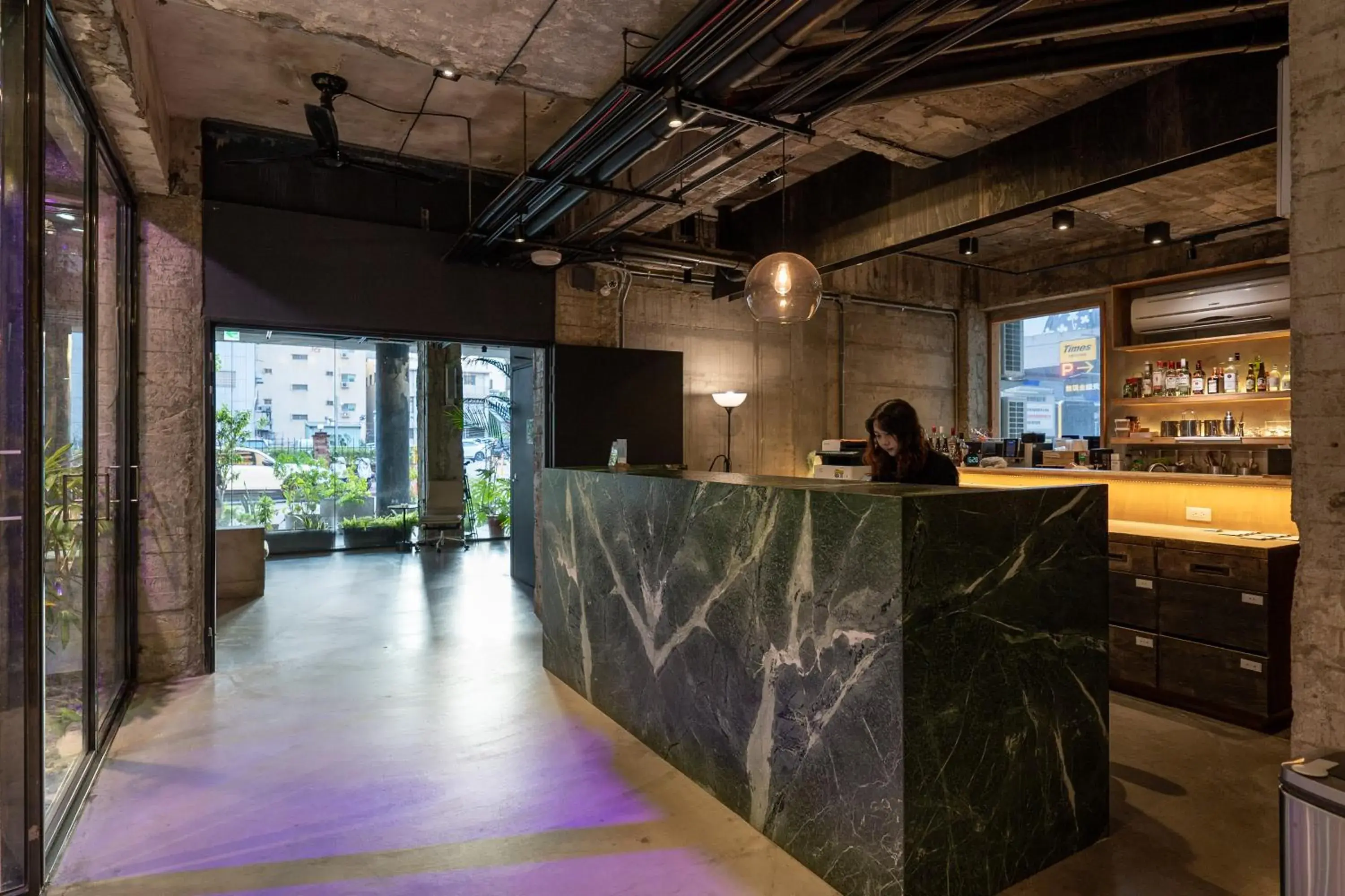 Restaurant/places to eat in SOF Hotel Restaurant/places to eat in SOF Hotel