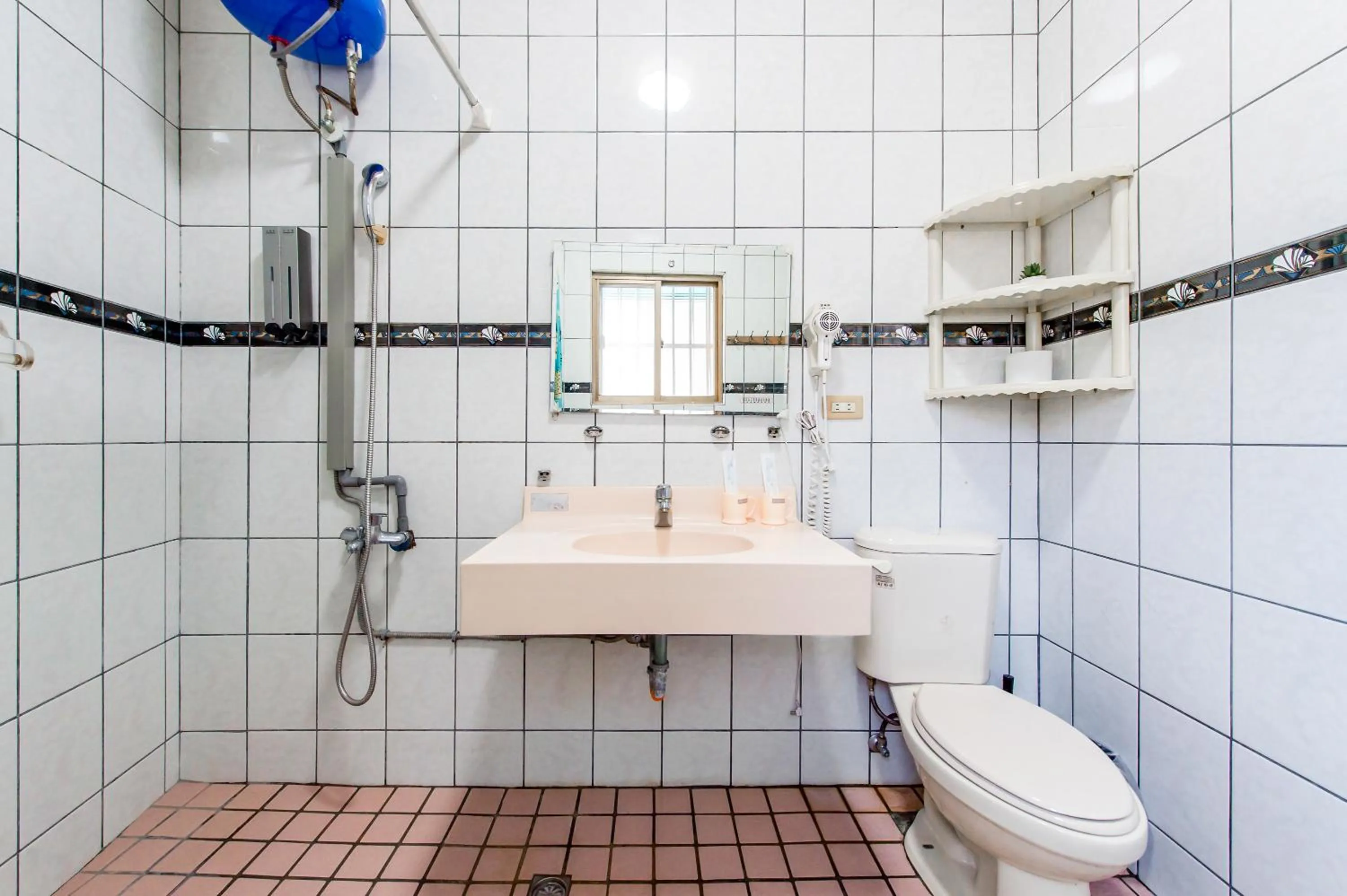 Shower in Ju jiu House