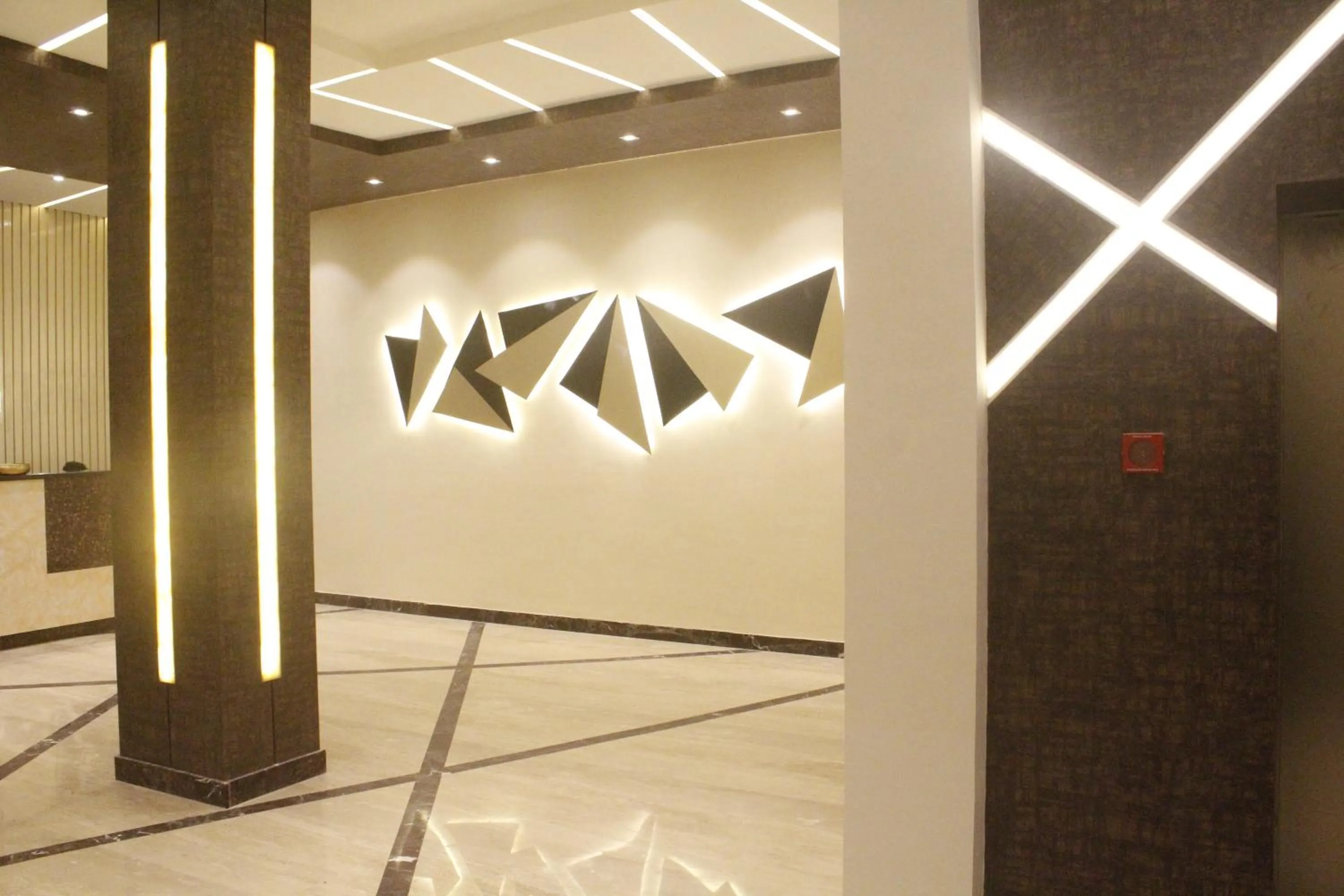 GK PALACE Pure VEG Hotel