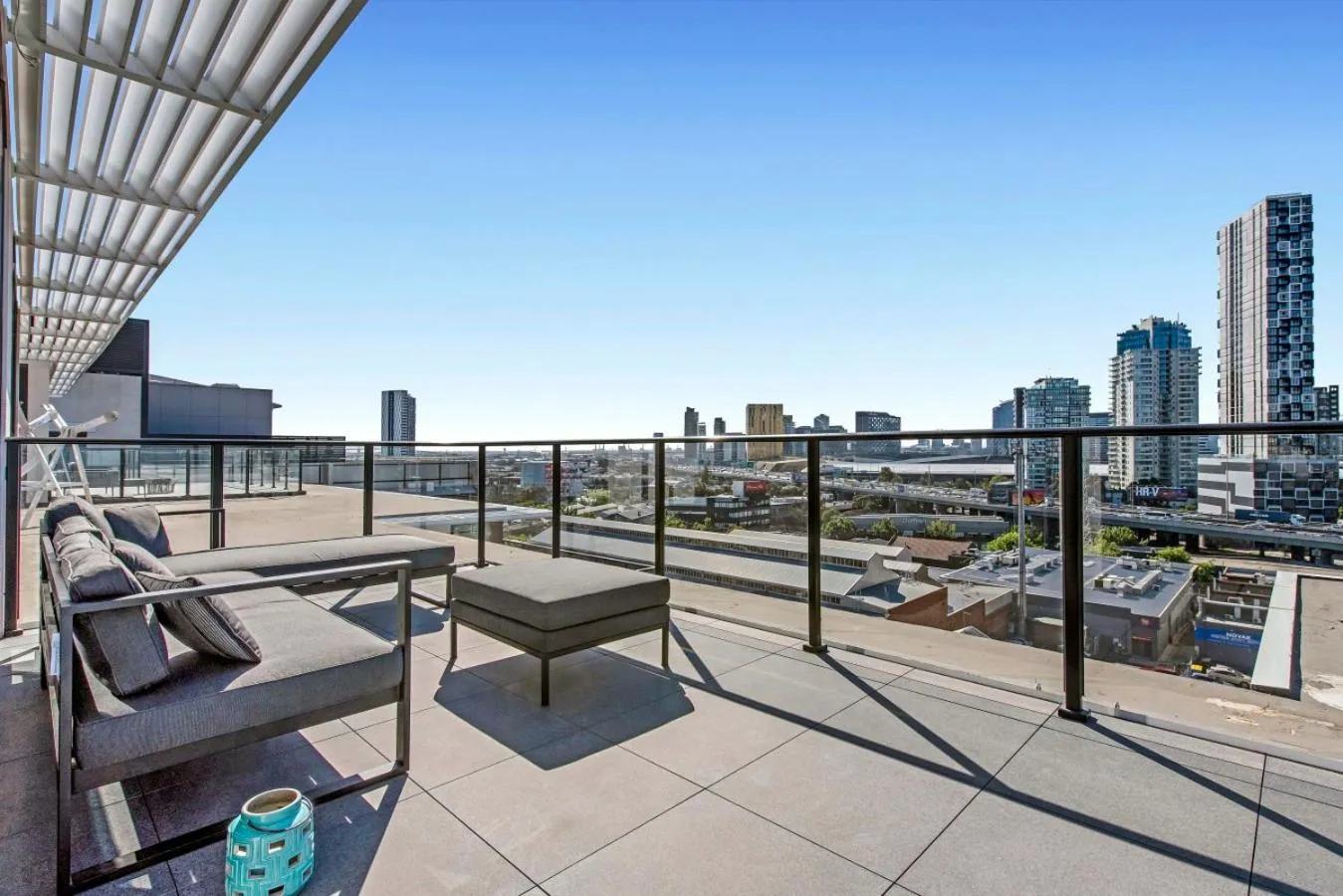 Balcony/Terrace in Melbourne City Apartments - Teri