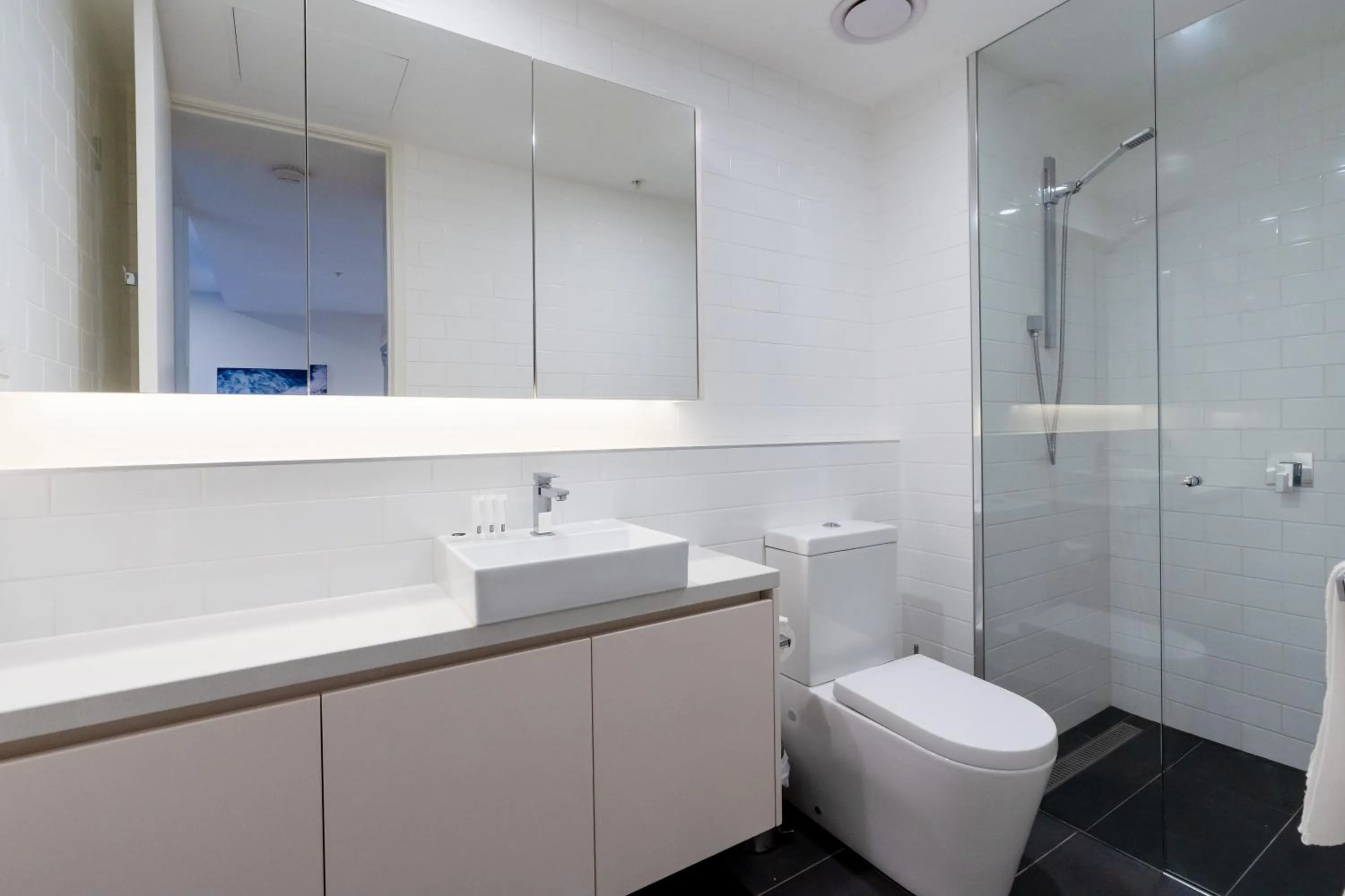 Melbourne City Apartments - Teri
