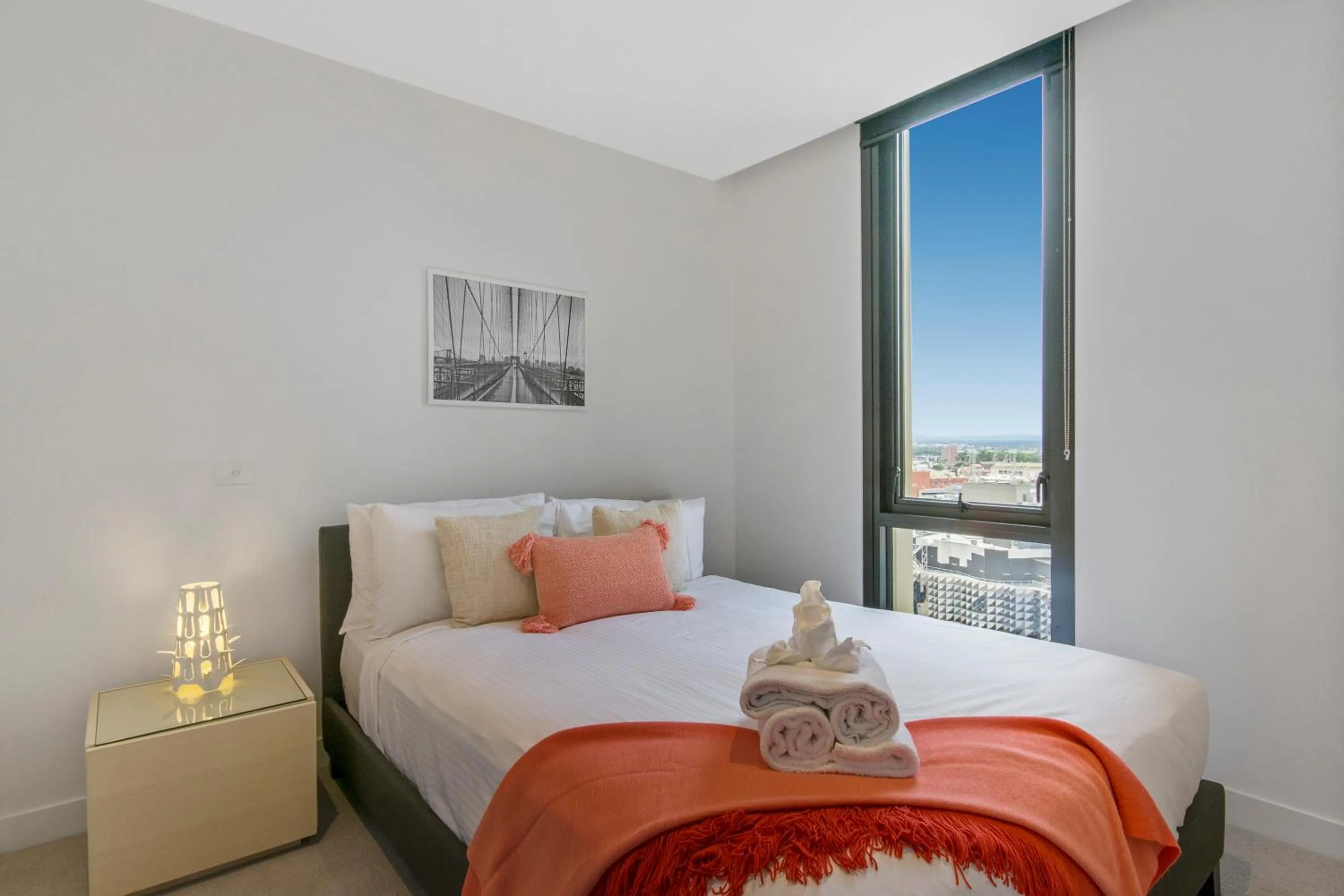 Bedroom, Bed in Melbourne City Apartments - Teri