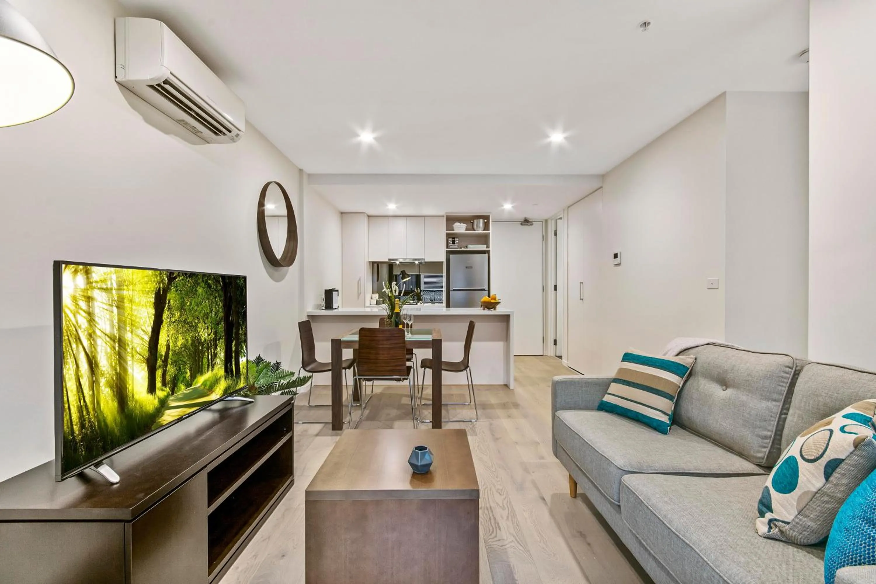 Living room in Melbourne City Apartments - Teri