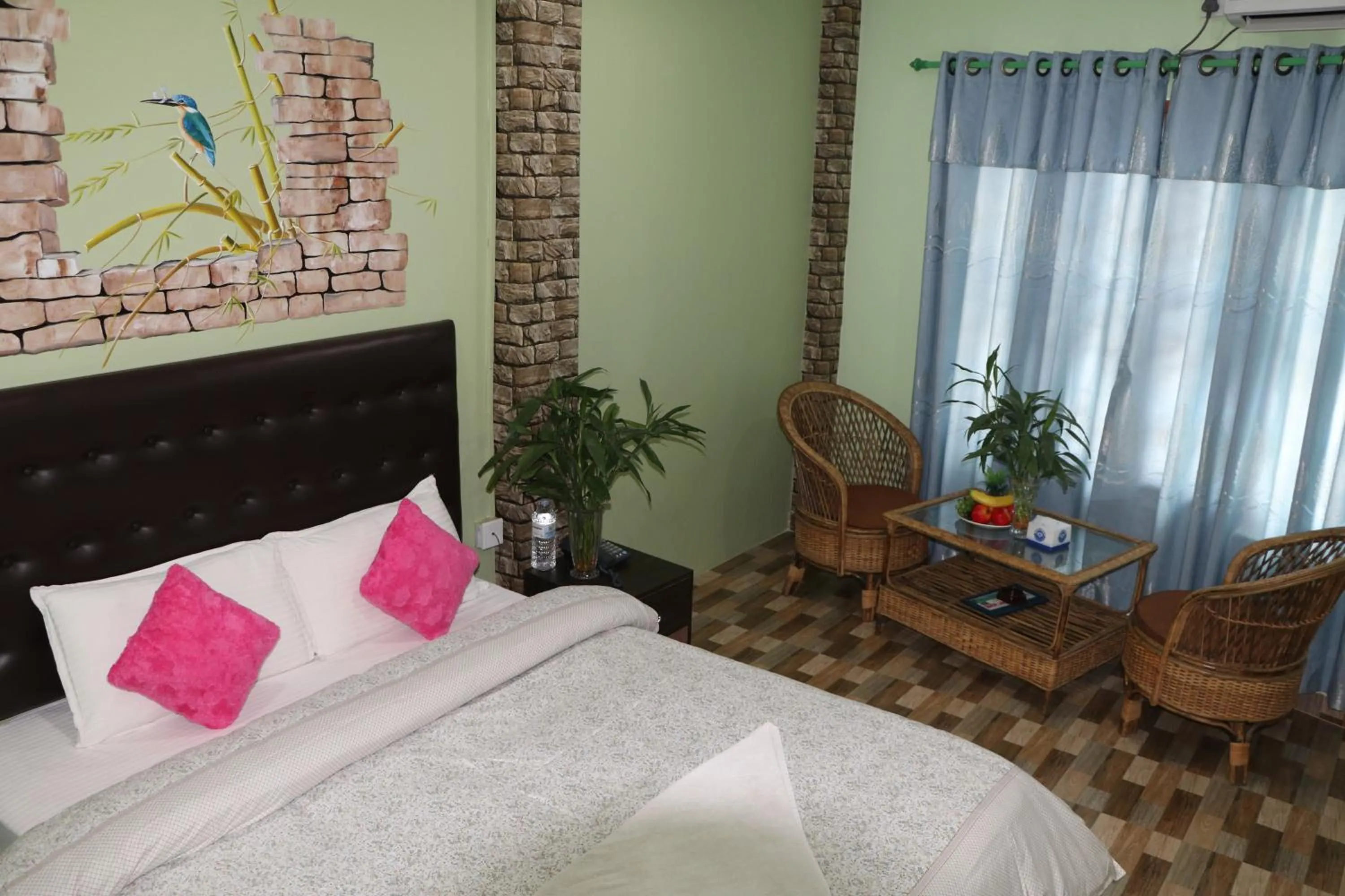 Hotel Happy Home