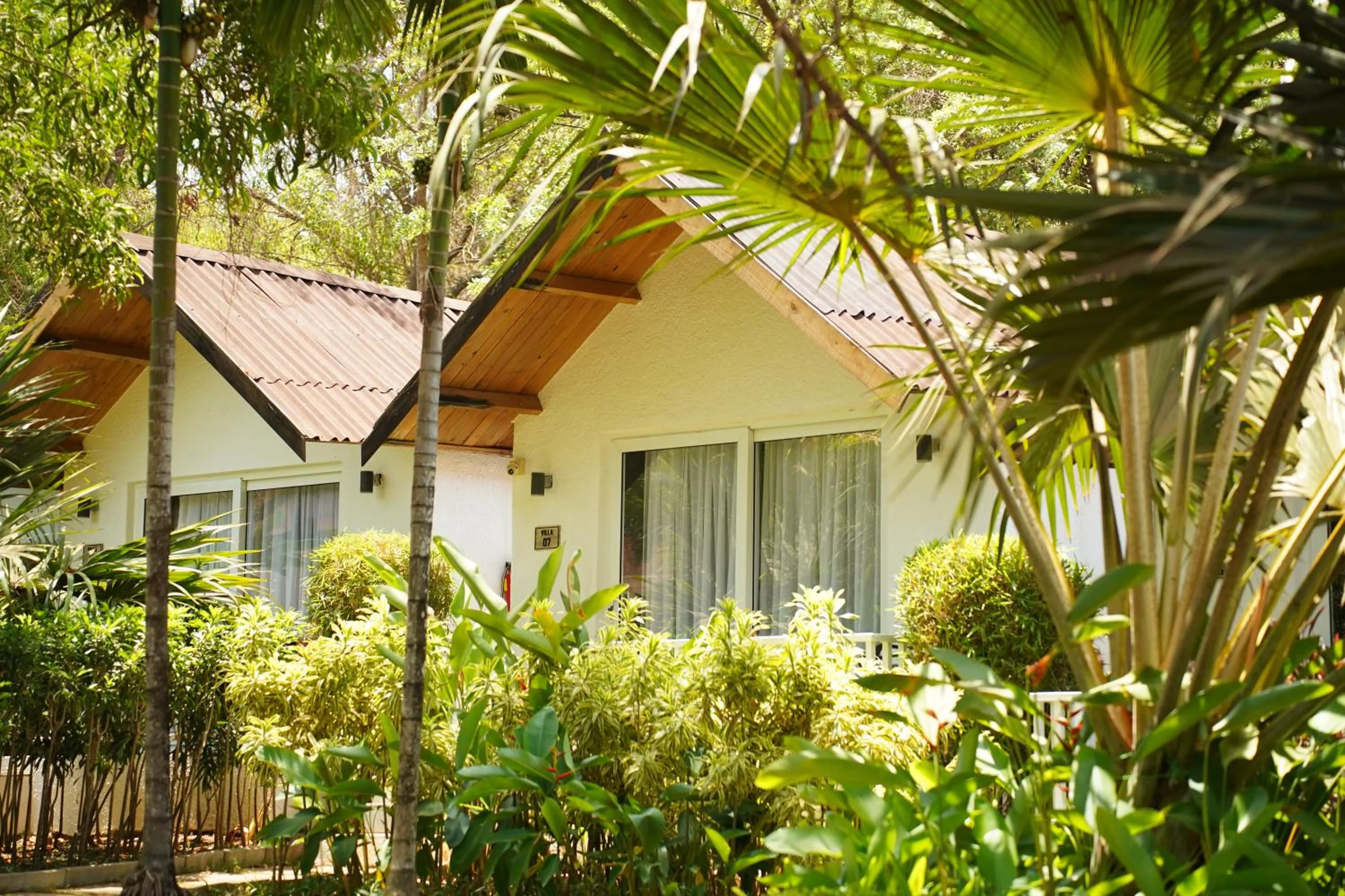 Property building in White Wood Resort By Stone Wood Hotels