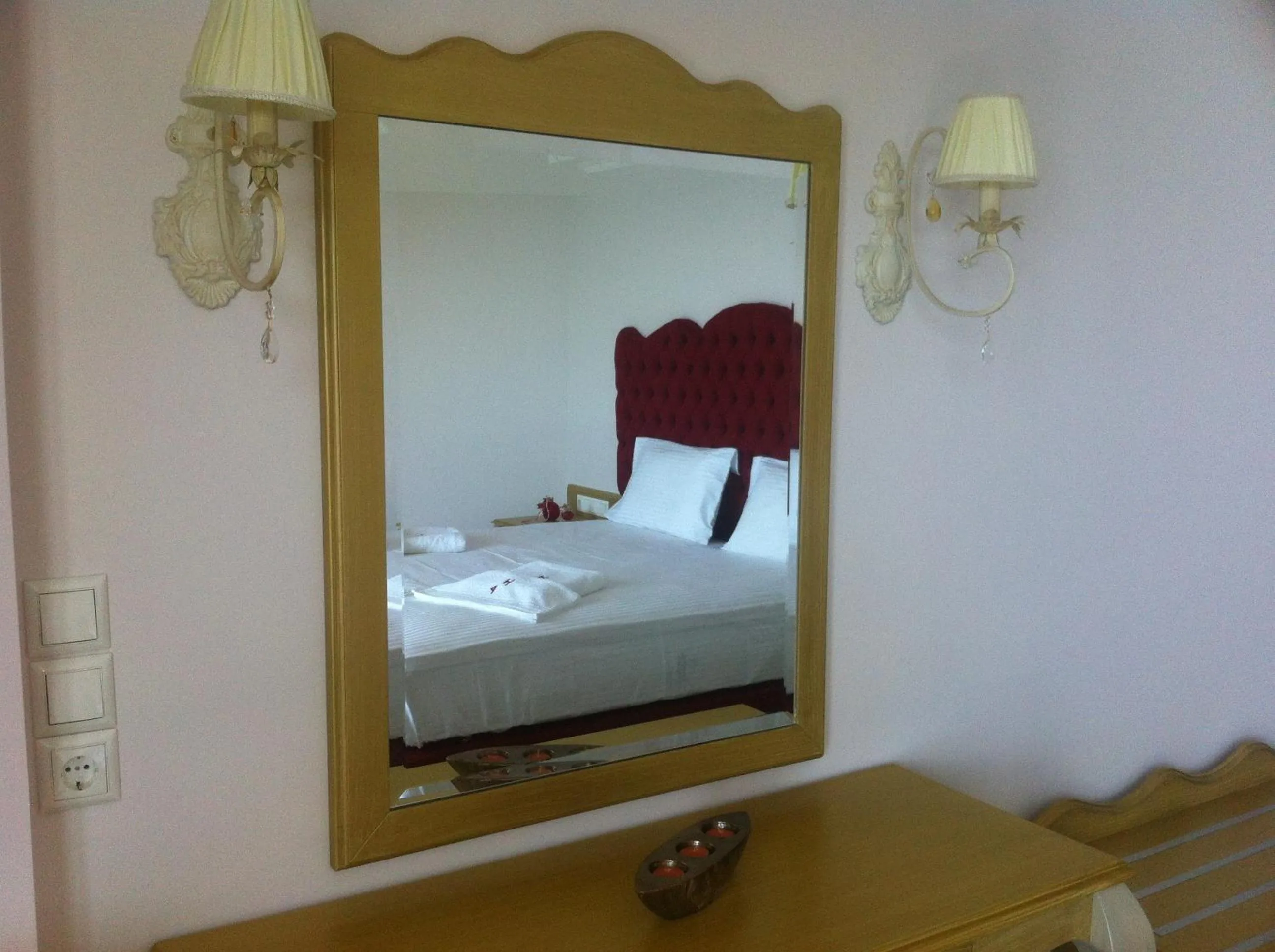 Decorative detail in Palatino Hotel