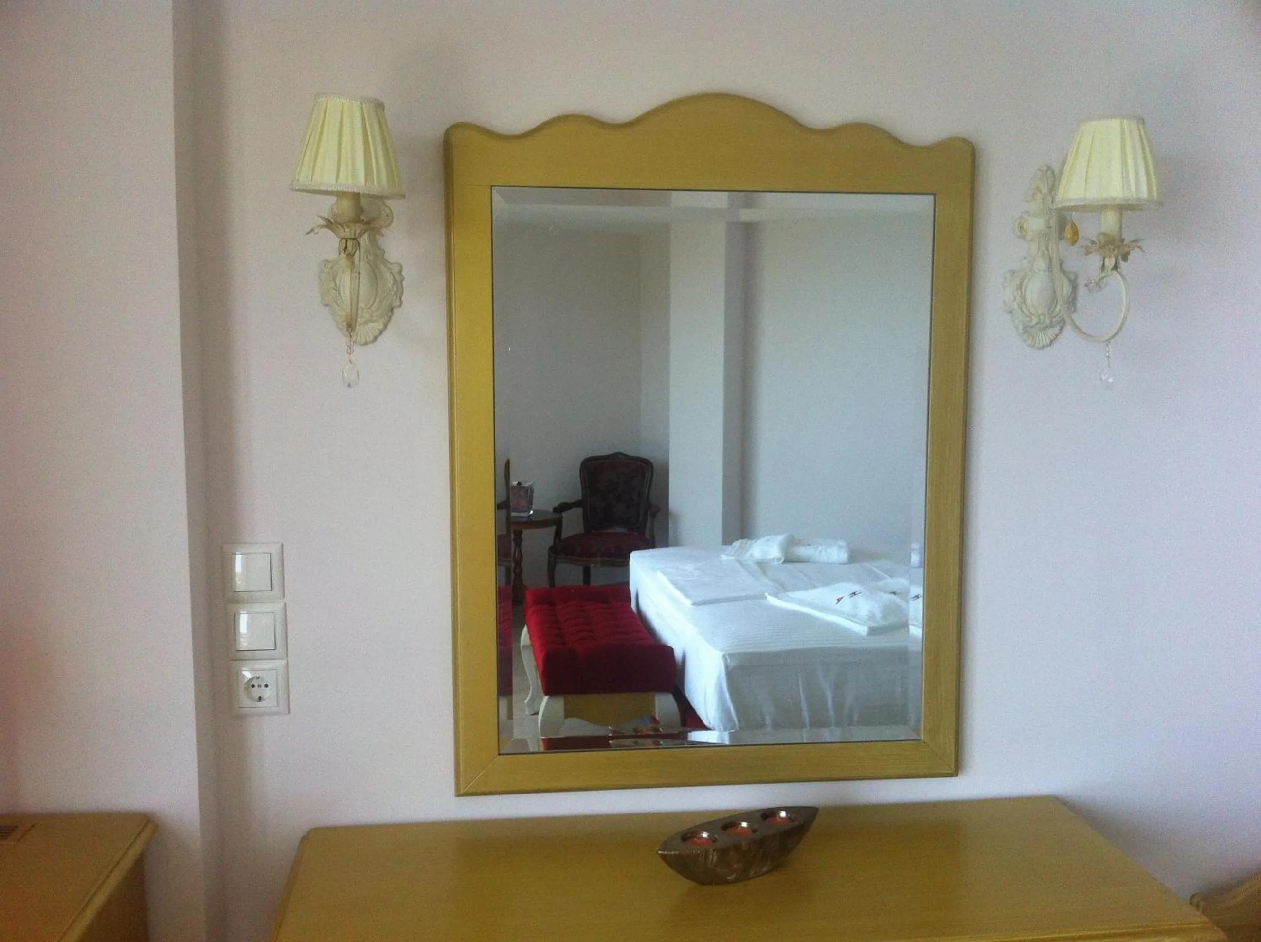 Decorative detail in Palatino Hotel