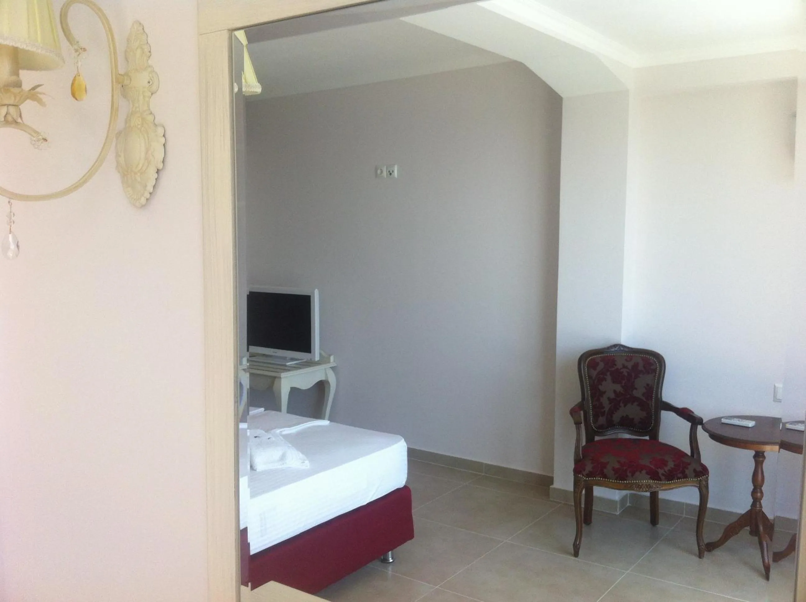 Seating area in Palatino Hotel