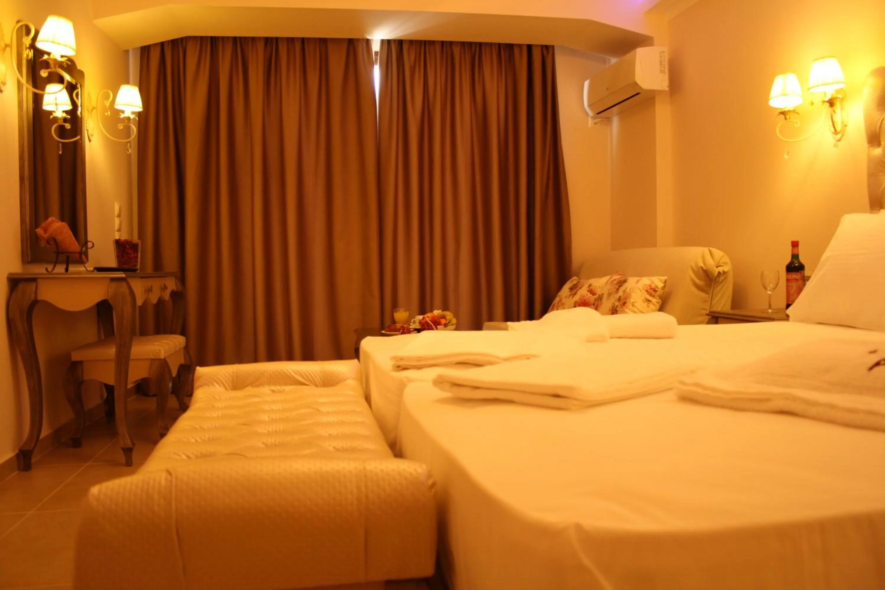 Photo of the whole room in Palatino Hotel