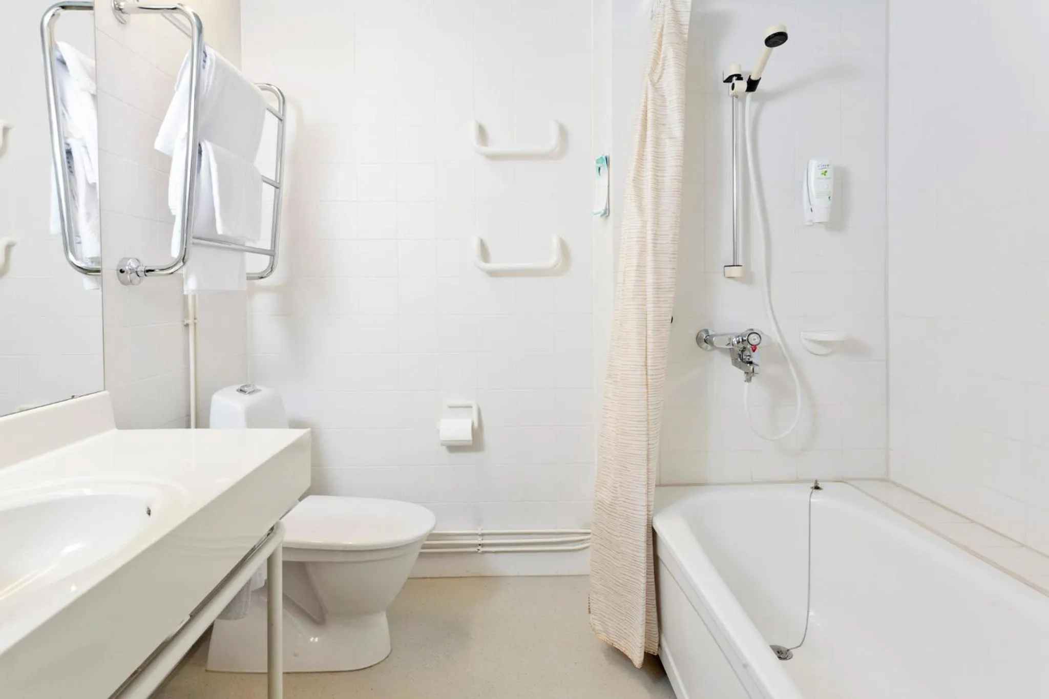 Bathroom in Hotel Nuuksio - Conferences and events