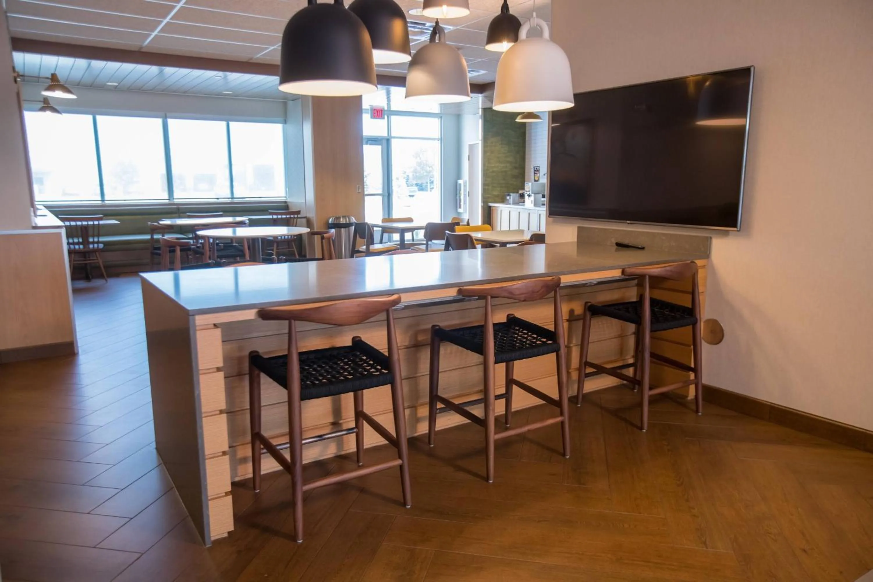 Breakfast in Fairfield Inn & Suites By Marriott Alexandria