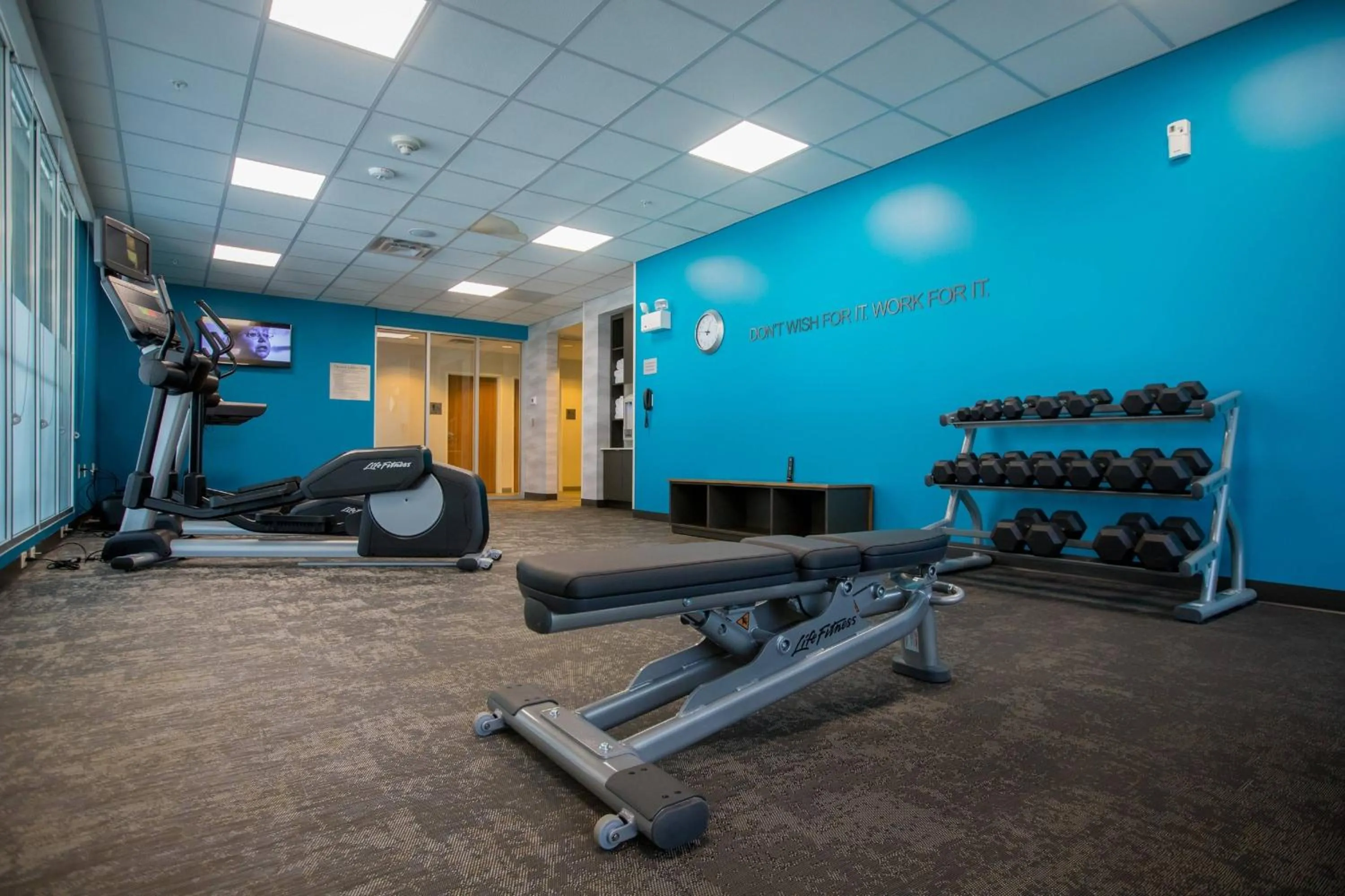 Fitness centre/facilities in Fairfield Inn & Suites By Marriott Alexandria