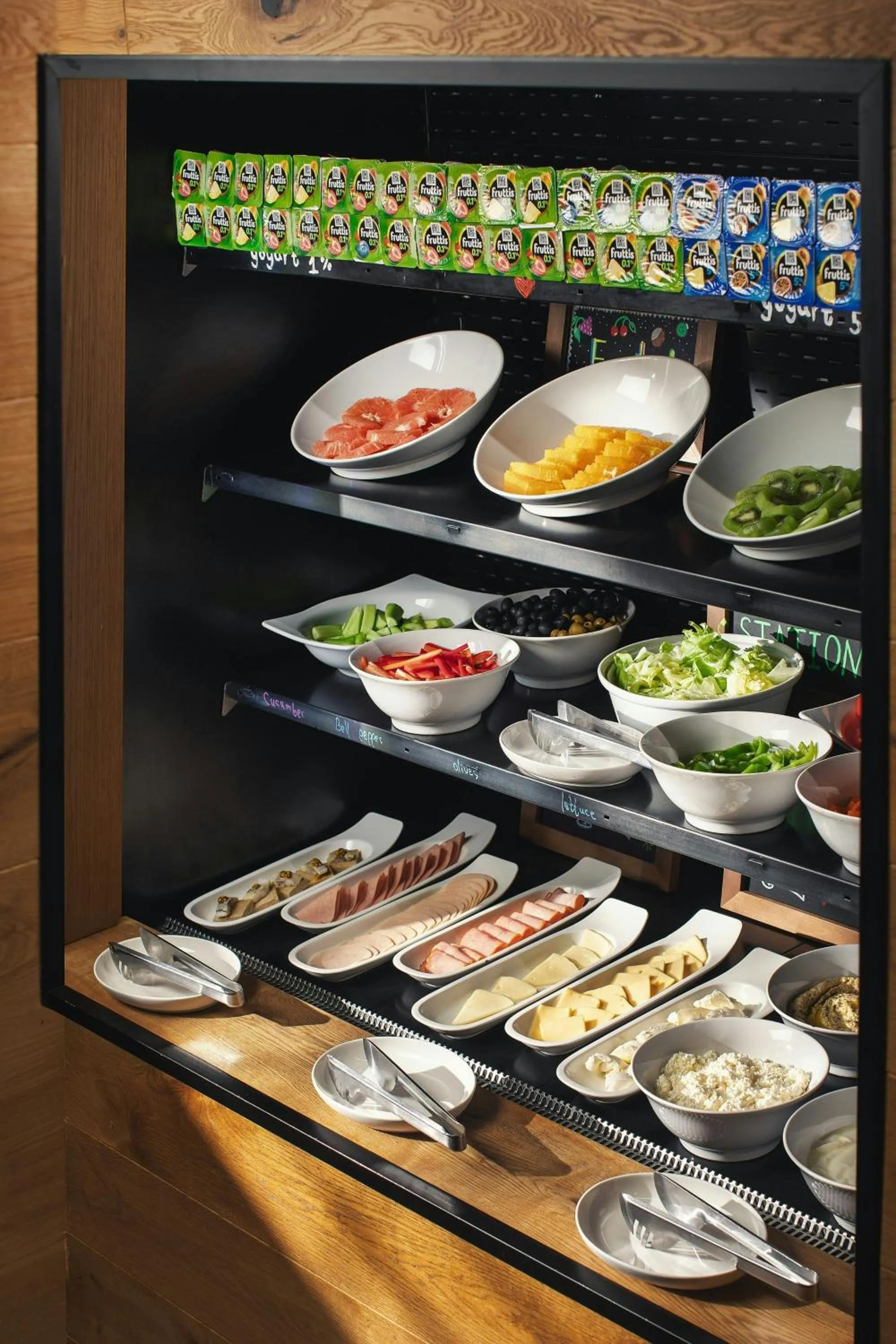 Restaurant/places to eat in Moxy Tbilisi