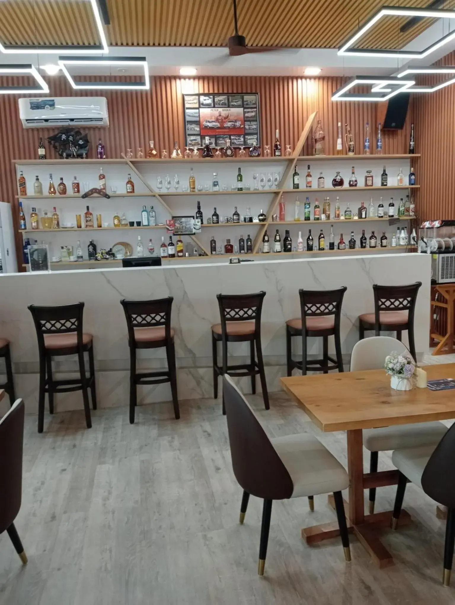 Restaurant/places to eat in Cave Beach Resort - Boutique Accomodation Restaurant/places to eat in Cave Beach Resort - Boutique Accomodation