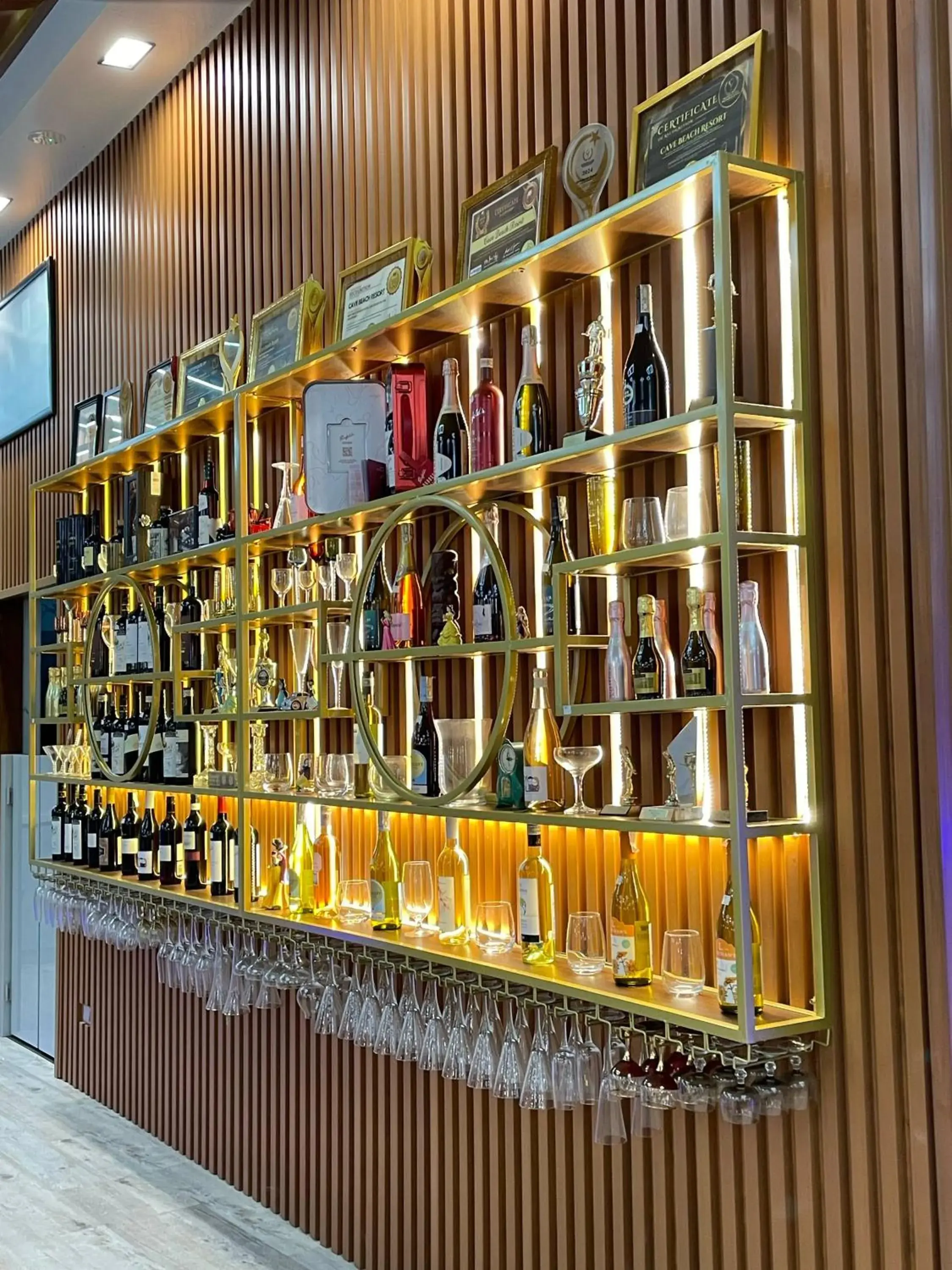 Lounge or bar in Cave Beach Resort - Boutique Accomodation Lounge or bar in Cave Beach Resort - Boutique Accomodation