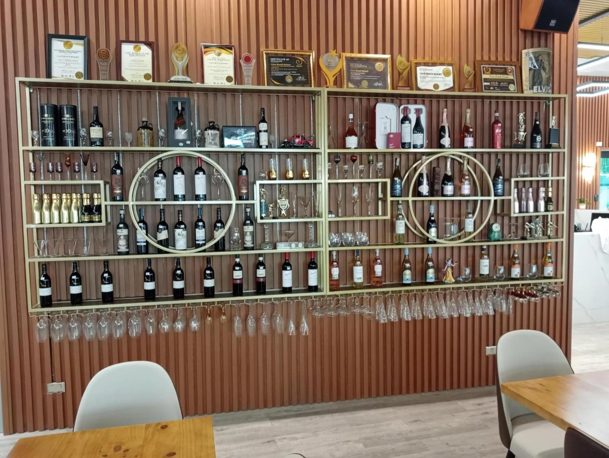 Restaurant/places to eat in Cave Beach Resort - Boutique Accomodation